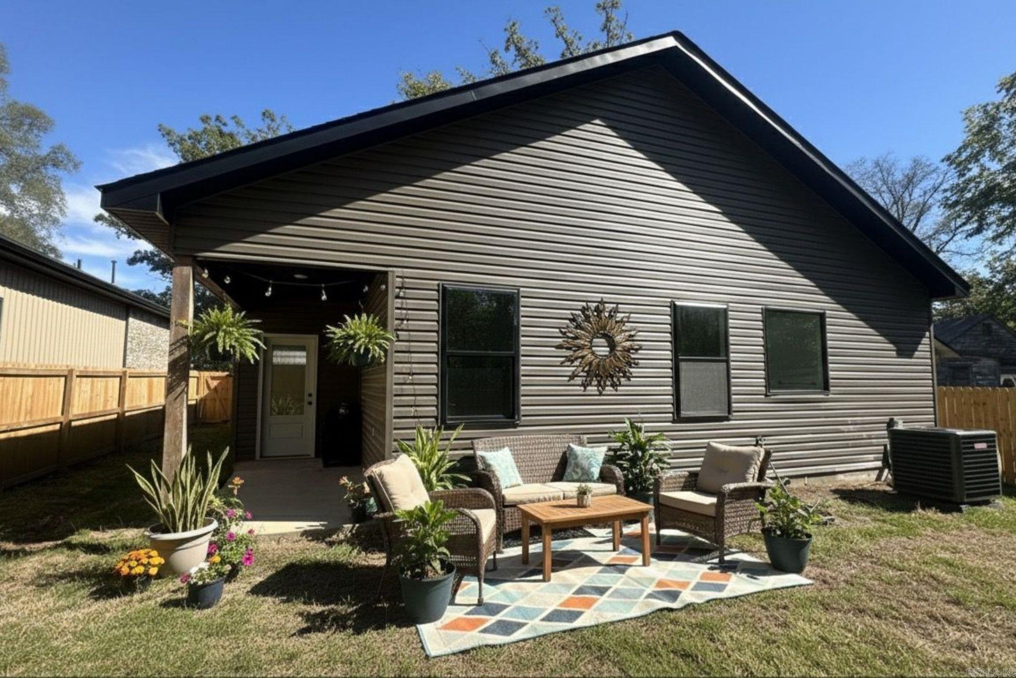 Jones Worthen - Residential