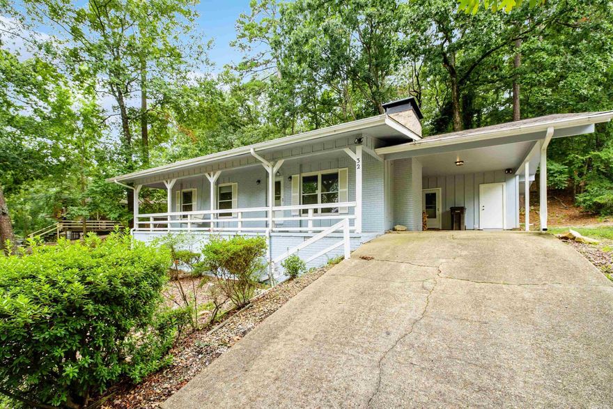Motivated Seller, bring your offer! This recently remodeled, 3-bedroom Hot Springs Village next to Lake Desoto offers expansive living spaces both indoors and outdoors, featuring a covered back patio! With its vaulted ceilings in the living room, carport, workshop, and ample storage, this single-story home has everything you need. The extended front porch provides a lovely view of Lake DeSoto. Plus, it's just minutes away from all the West Gate amenities, including golf, trails, lakes, marina, swimming beach, and more! Schedule a showing today!