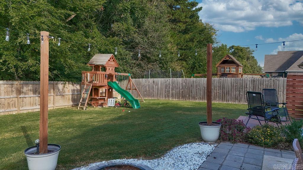 WHISPERING HILLS - Residential