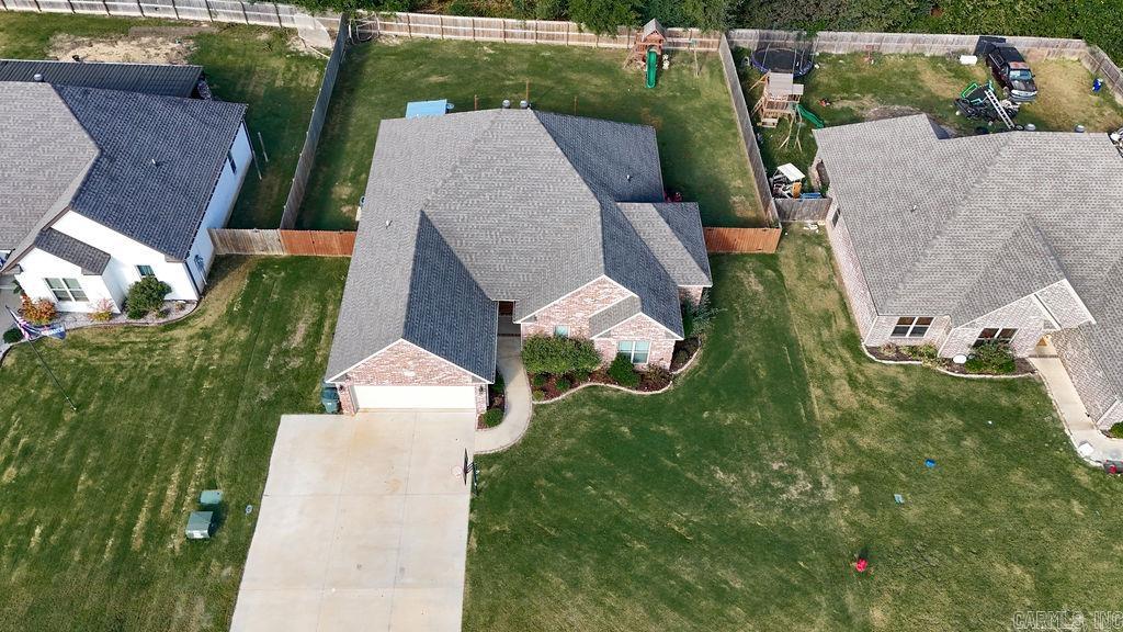 WHISPERING HILLS - Residential