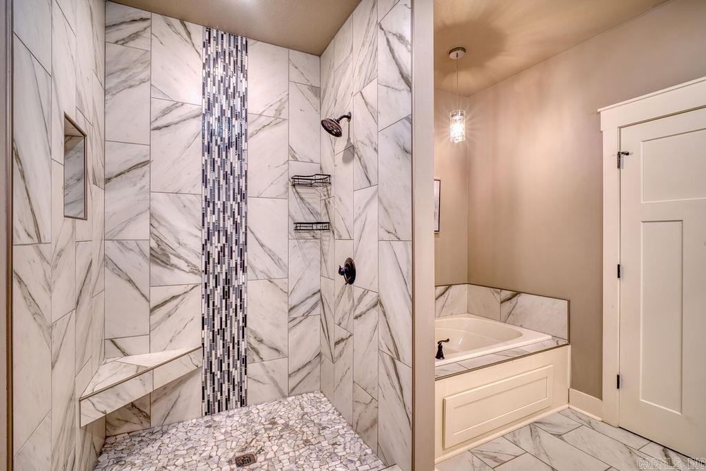 WHISPERING HILLS - Residential