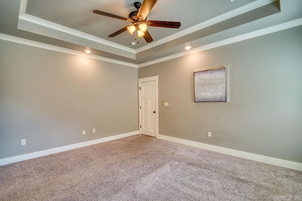 WHISPERING HILLS - Residential