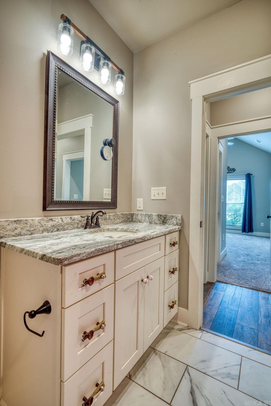 WHISPERING HILLS - Residential