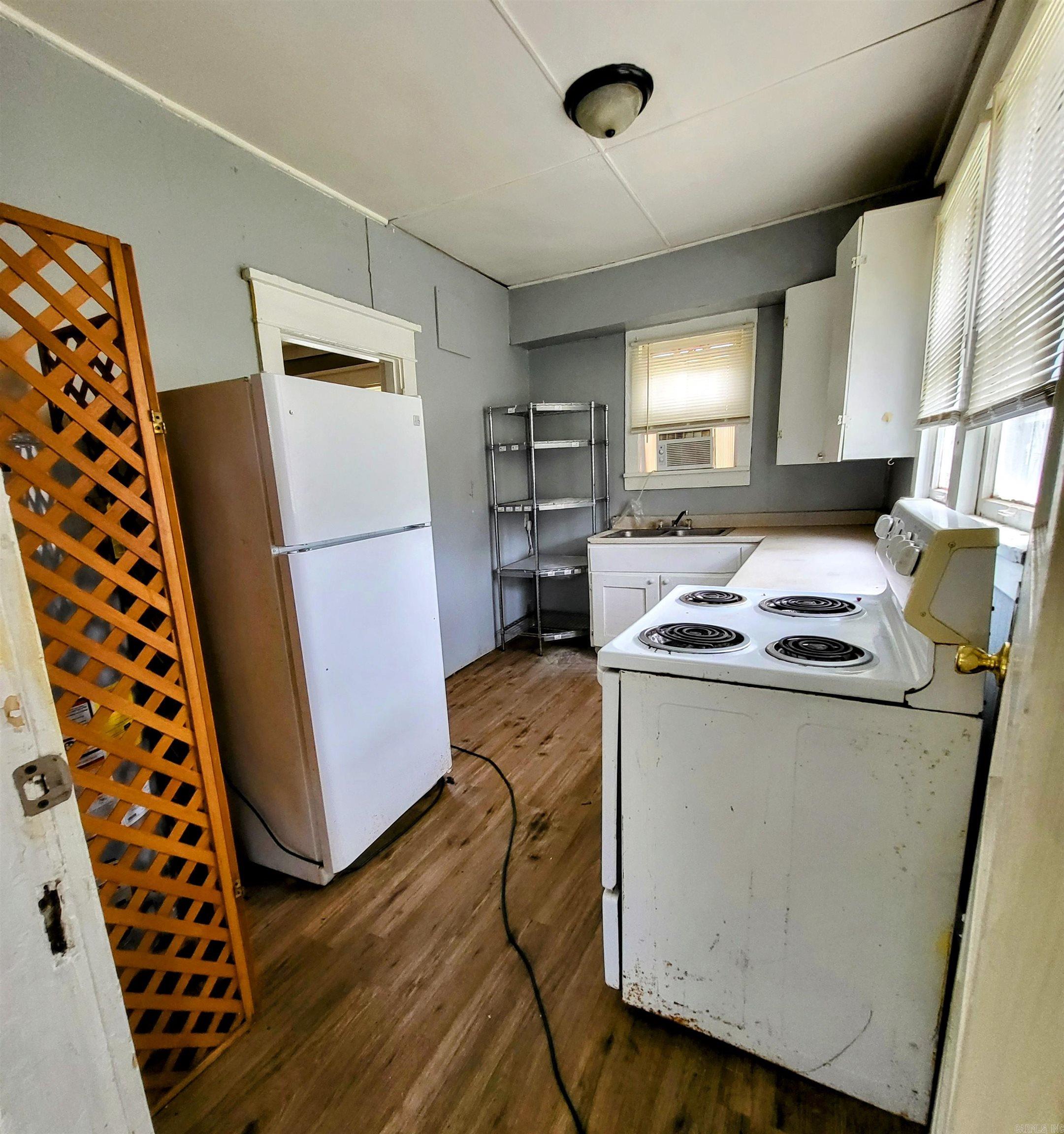 nil - Residential Income