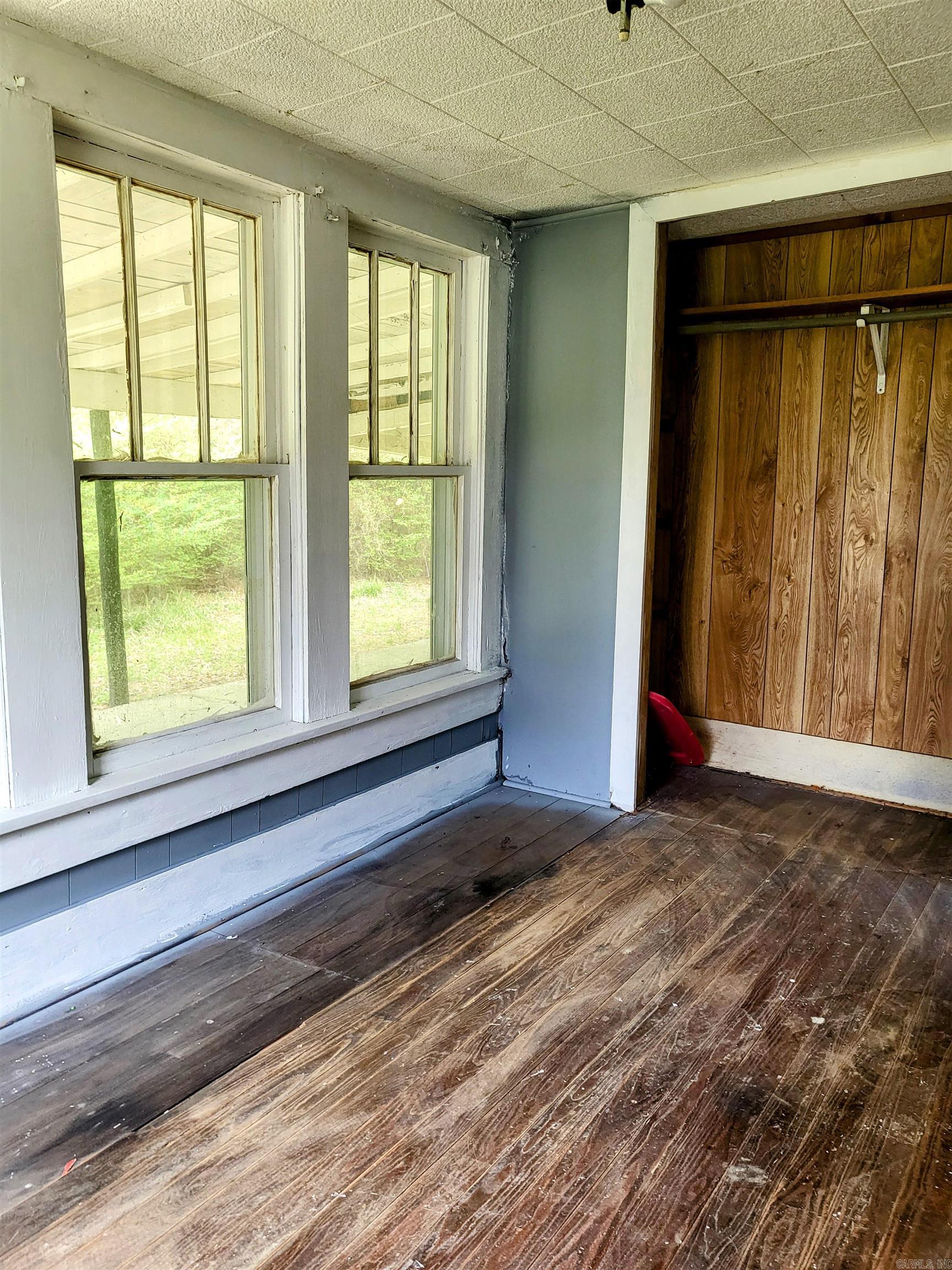 nil - Residential Income