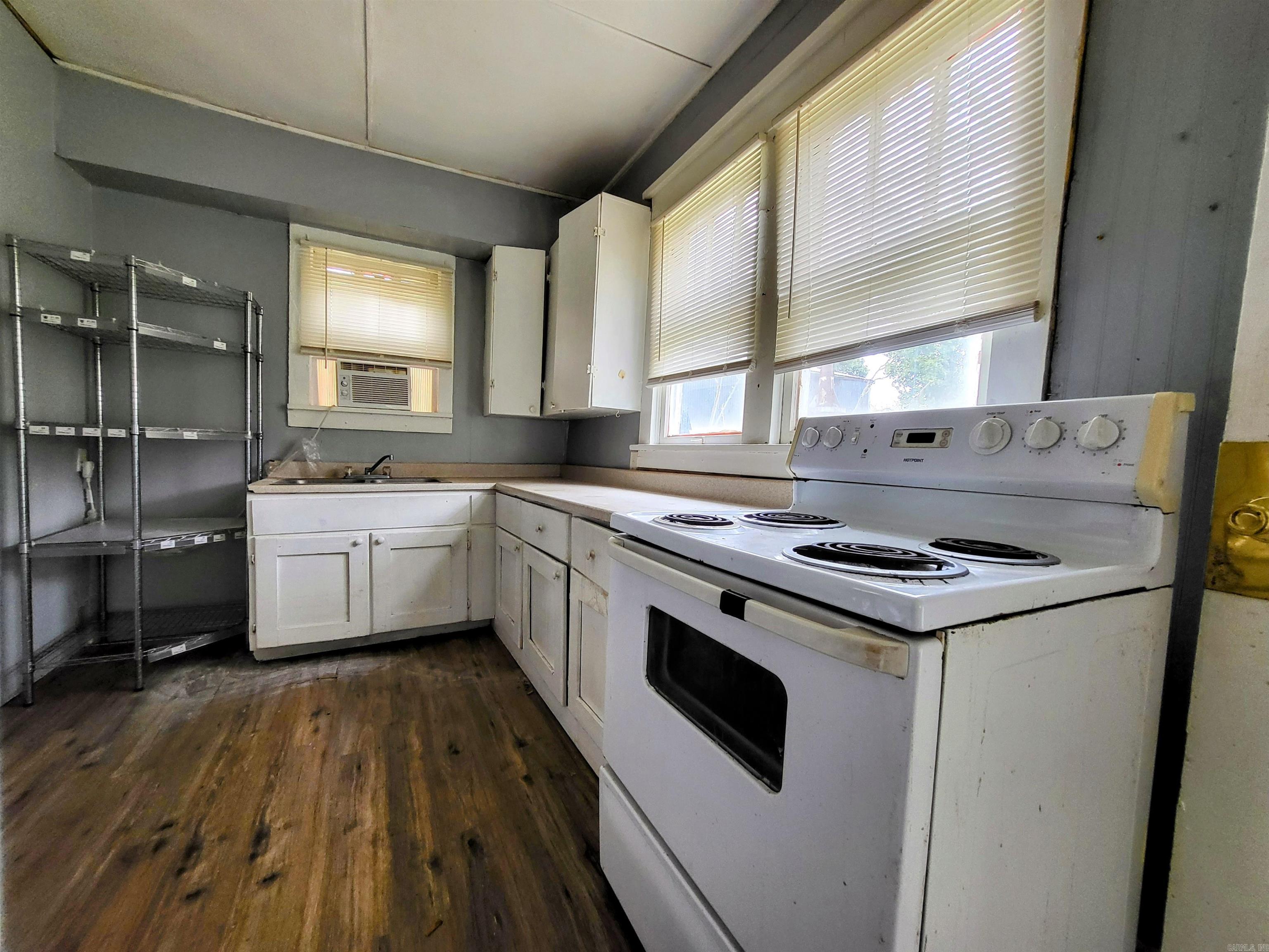 nil - Residential Income