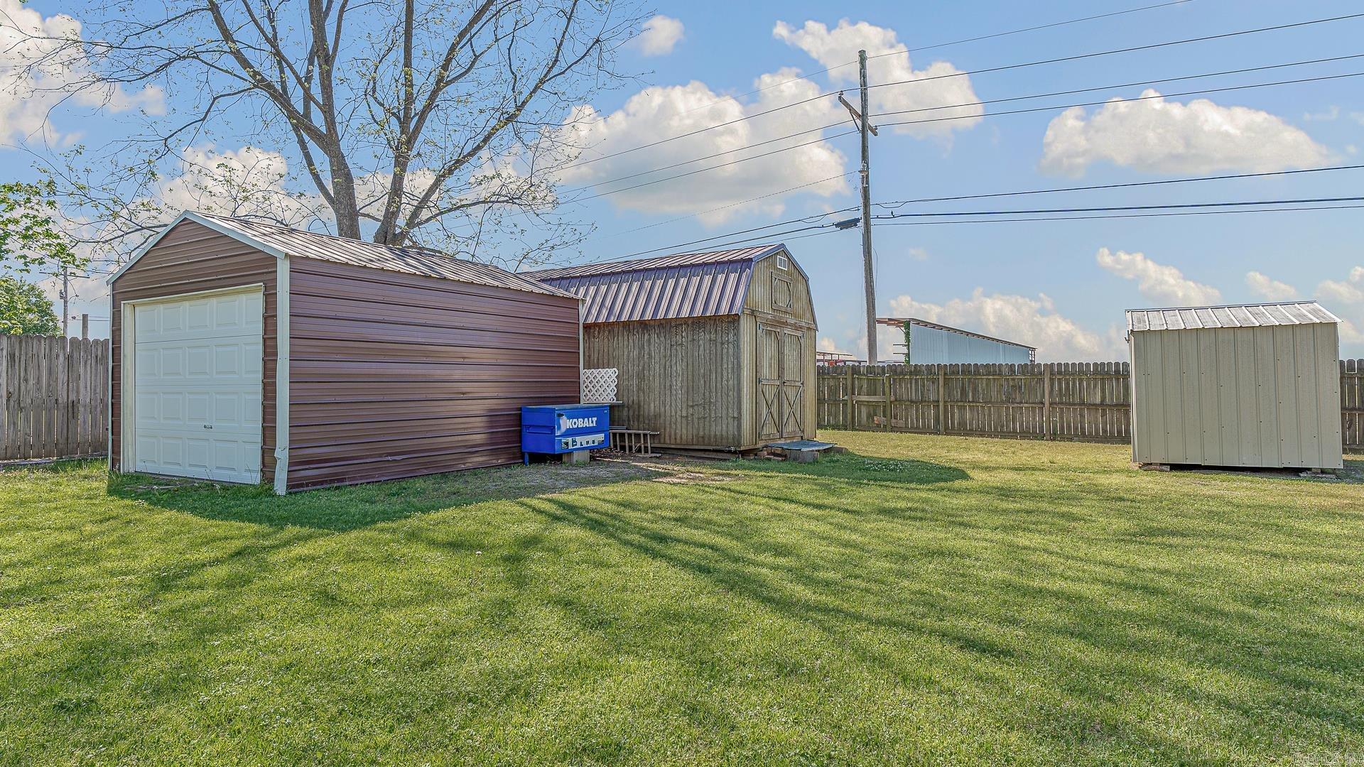 CLOVERDALE ADD (SEARCY) - Residential