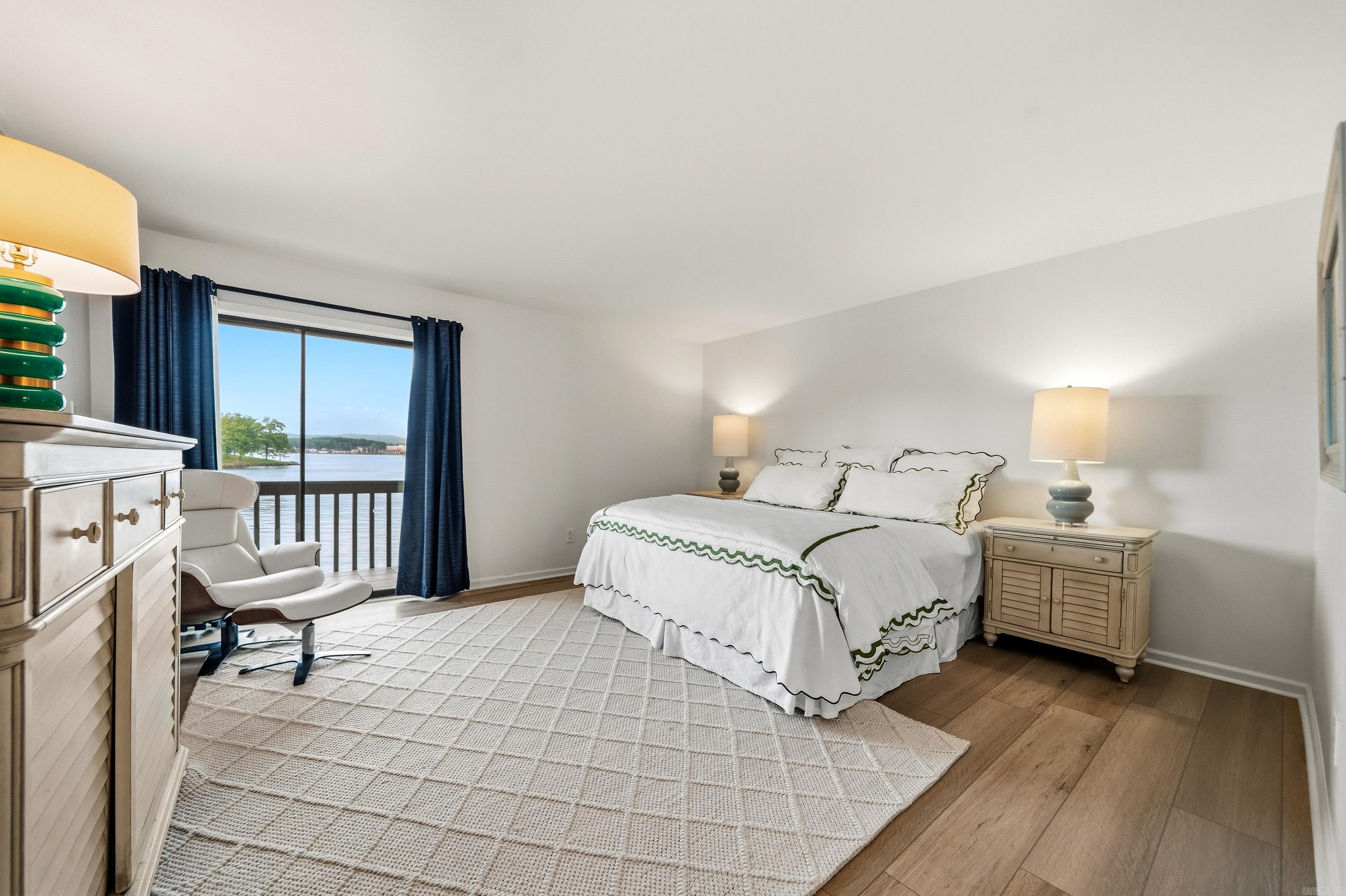 SOUTH SHORE HPR - Residential