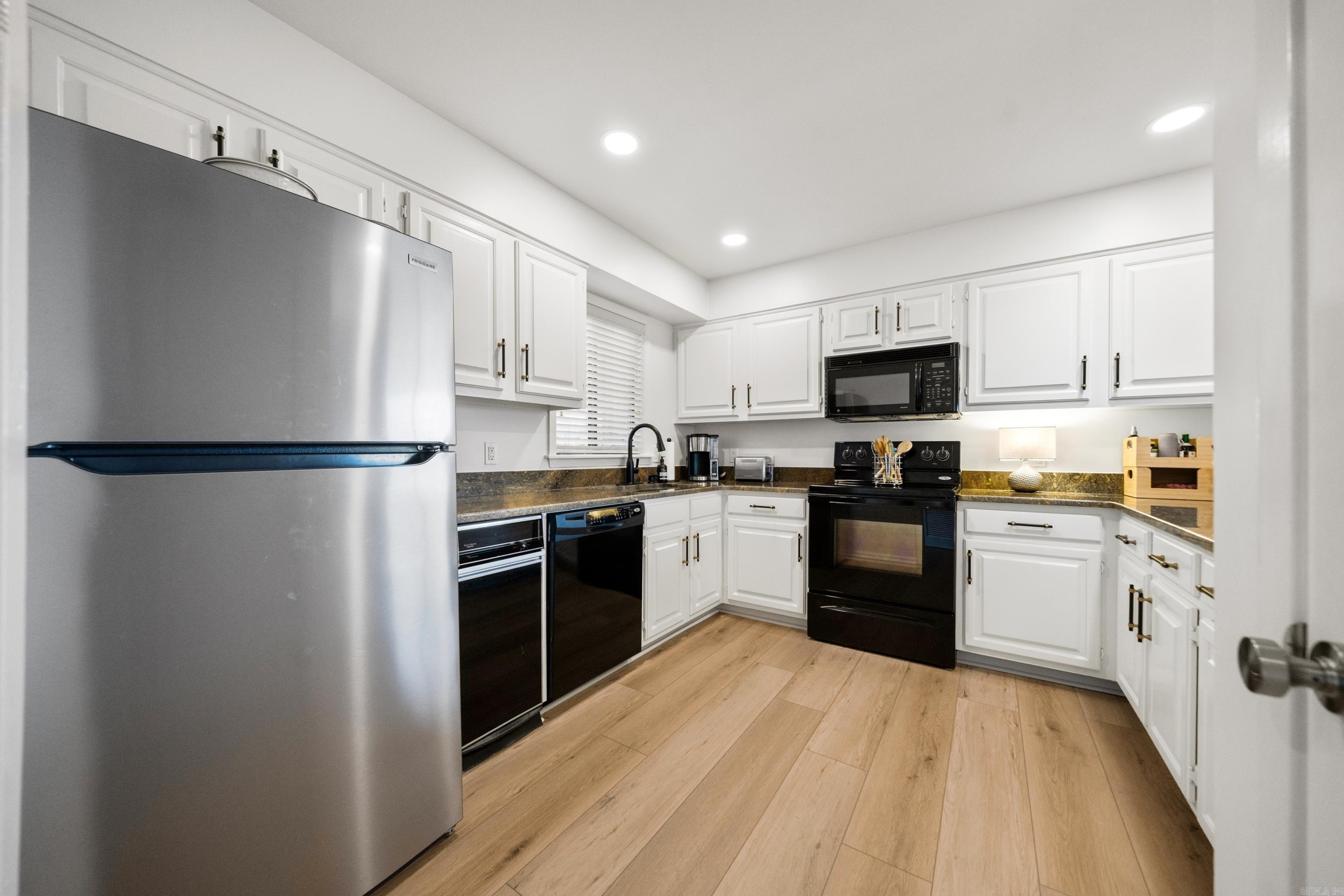 SOUTH SHORE HPR - Residential