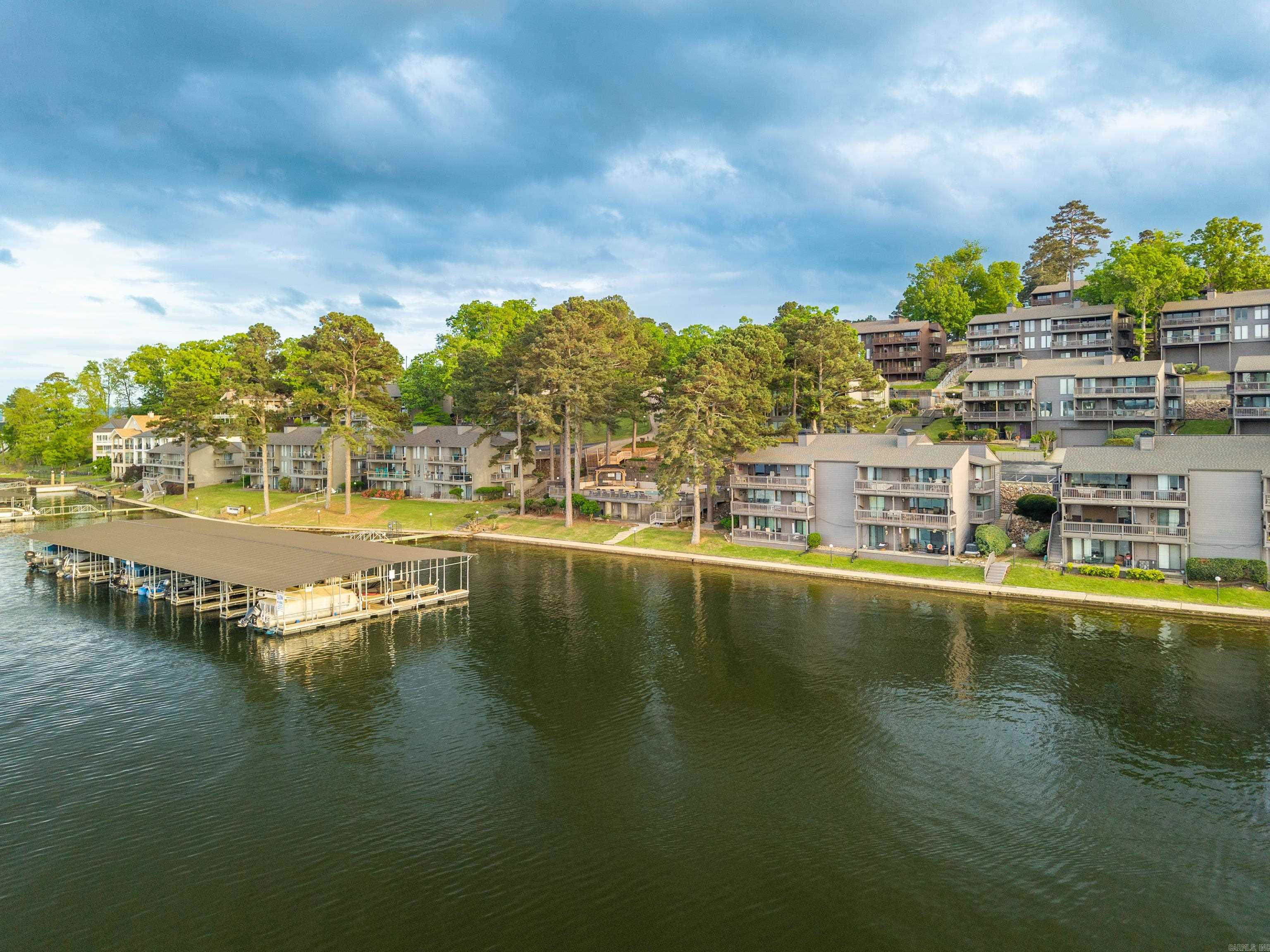 SOUTH SHORE HPR - Residential