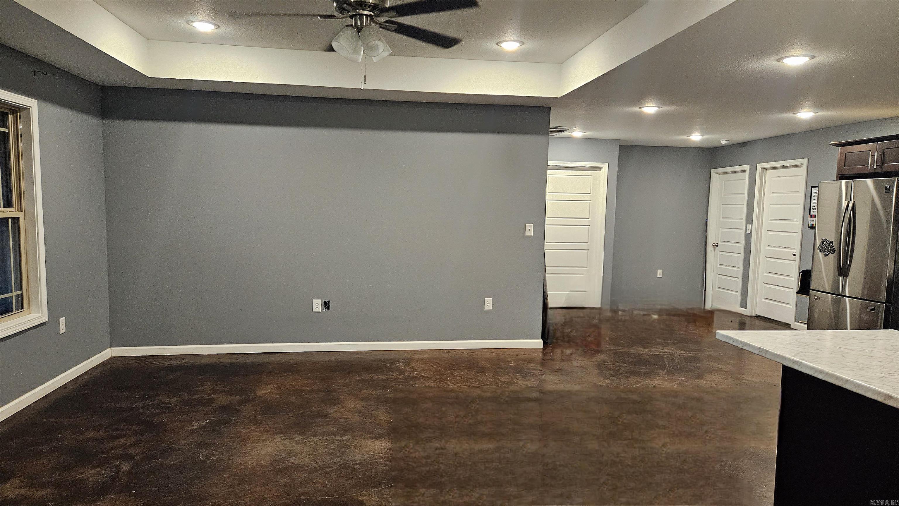 RIDGEFIELD ESTATES - Residential