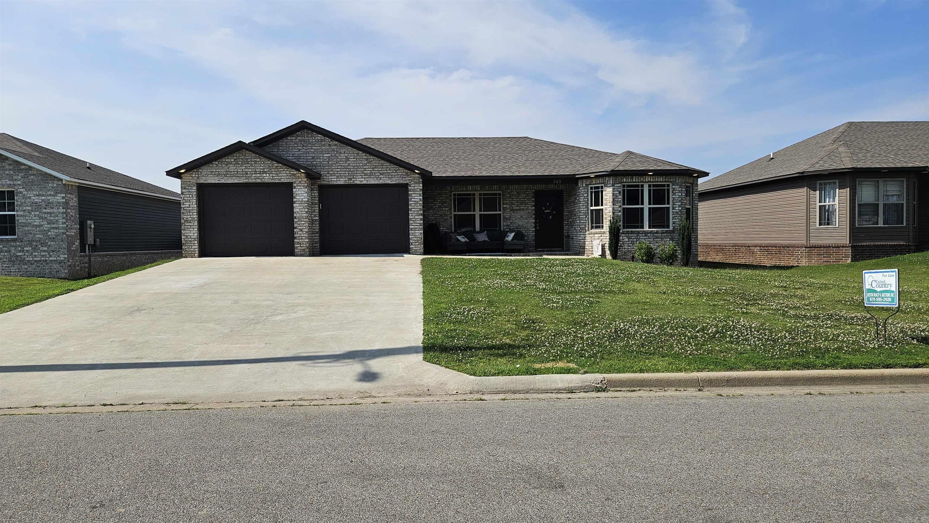 RIDGEFIELD ESTATES - Residential