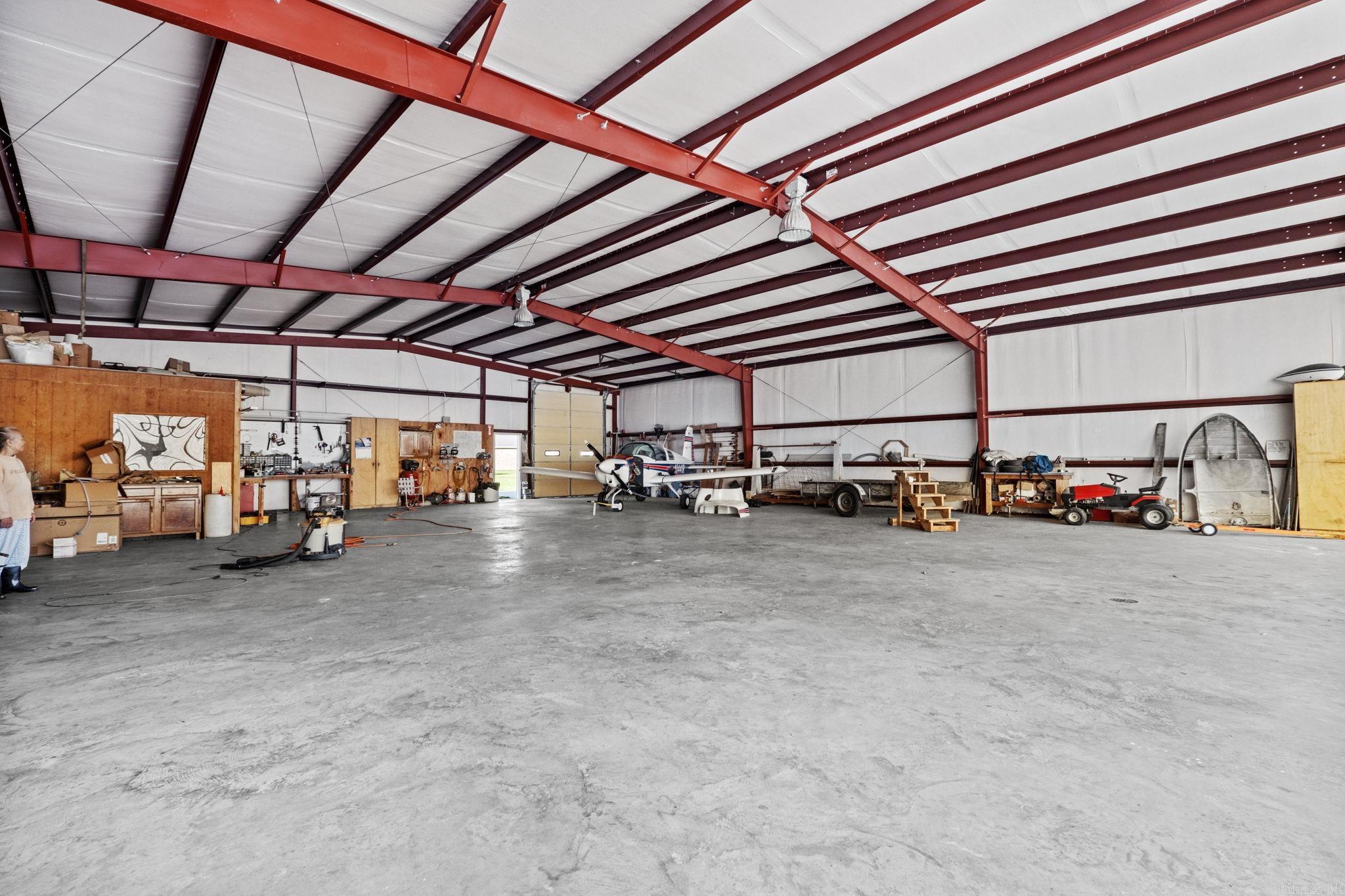 COUNTRY AIR ESTATES - Residential