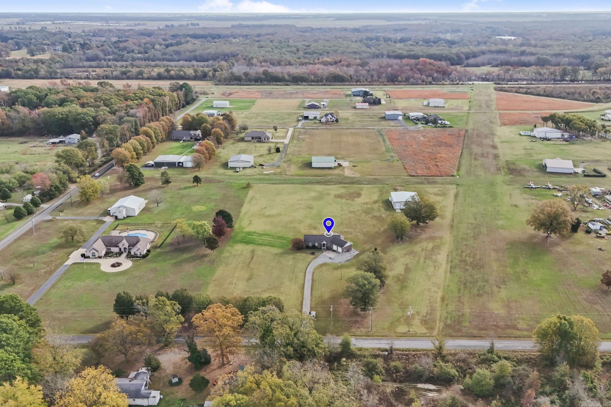 COUNTRY AIR ESTATES - Residential