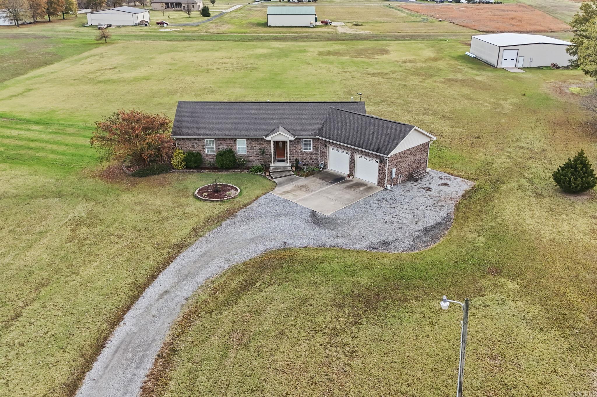 COUNTRY AIR ESTATES - Residential