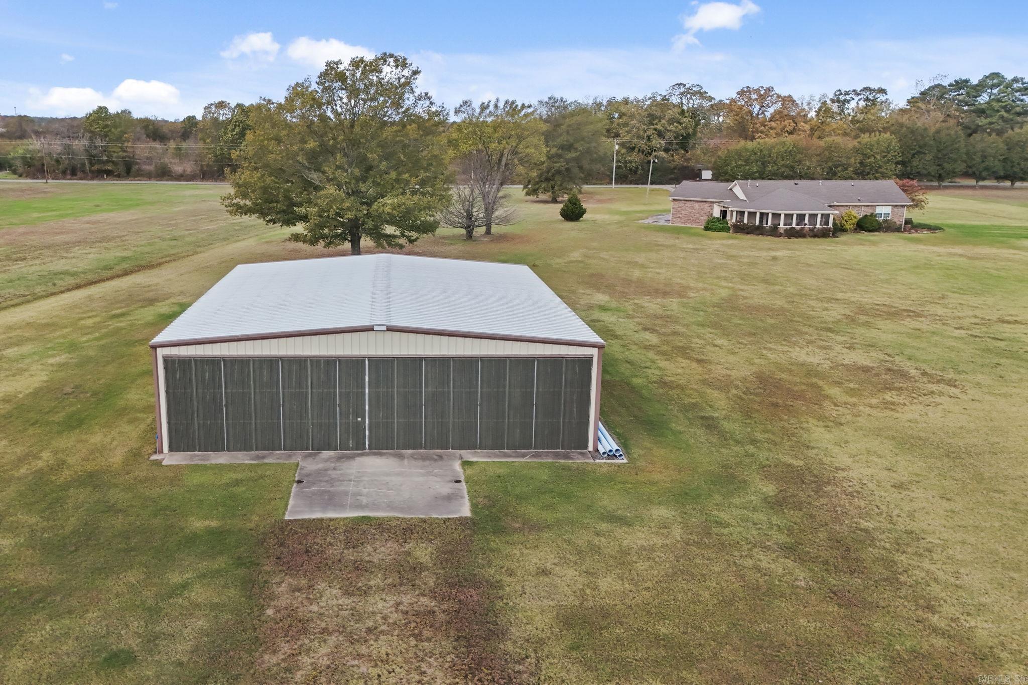 COUNTRY AIR ESTATES - Residential