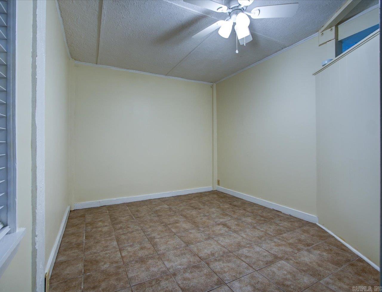 Metes & Bounds - Residential Income