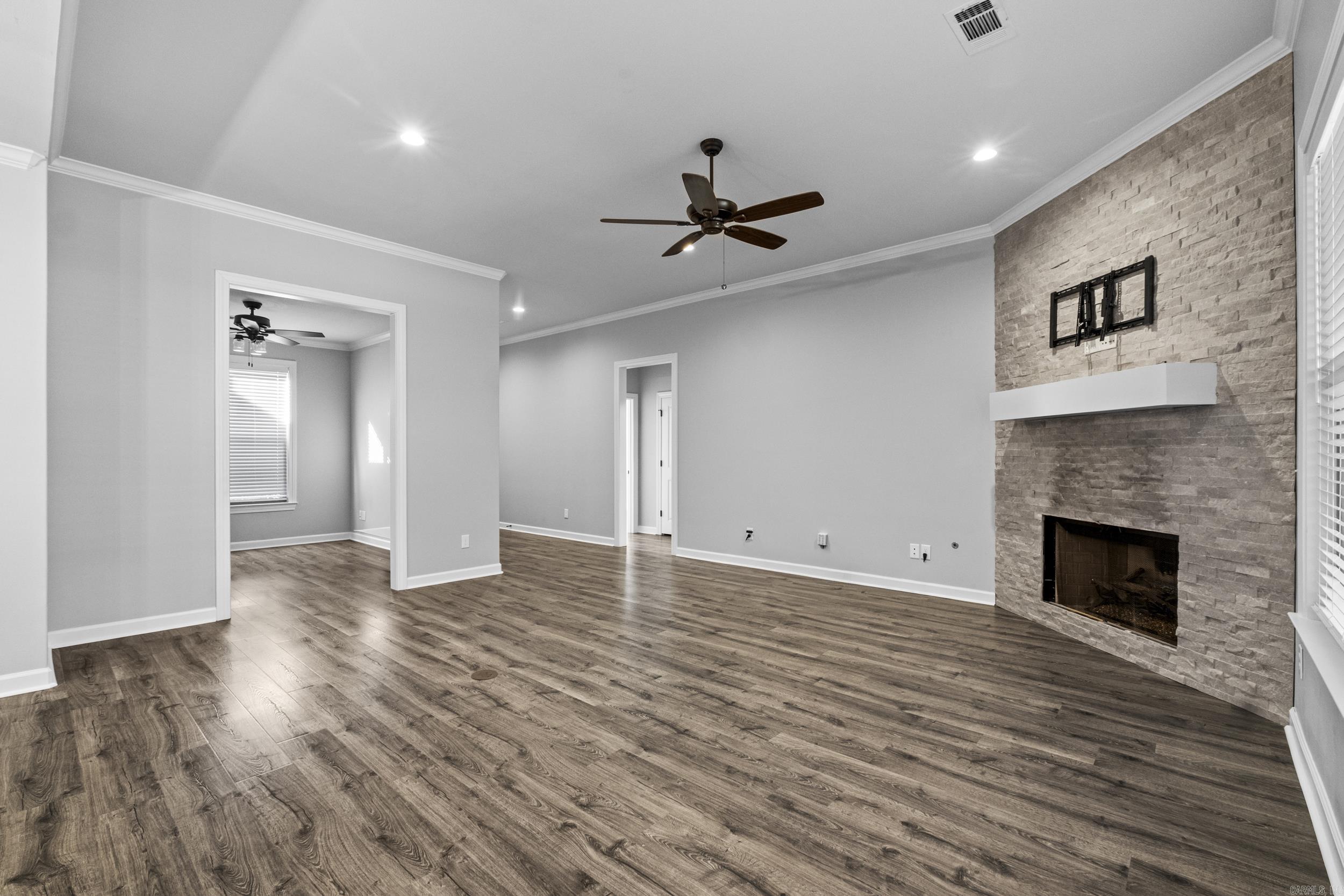 MILLERS GLENN - Residential