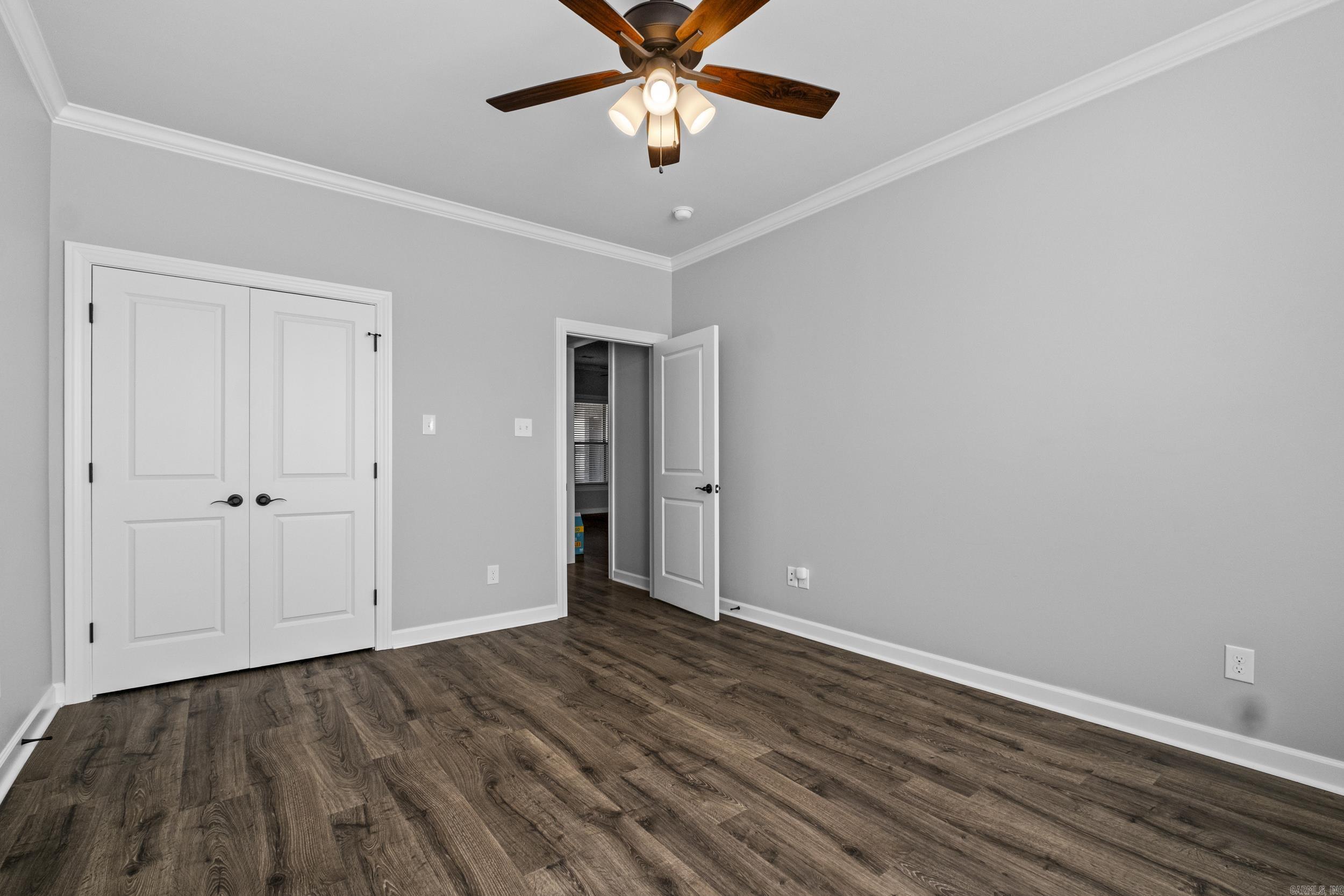 MILLERS GLENN - Residential