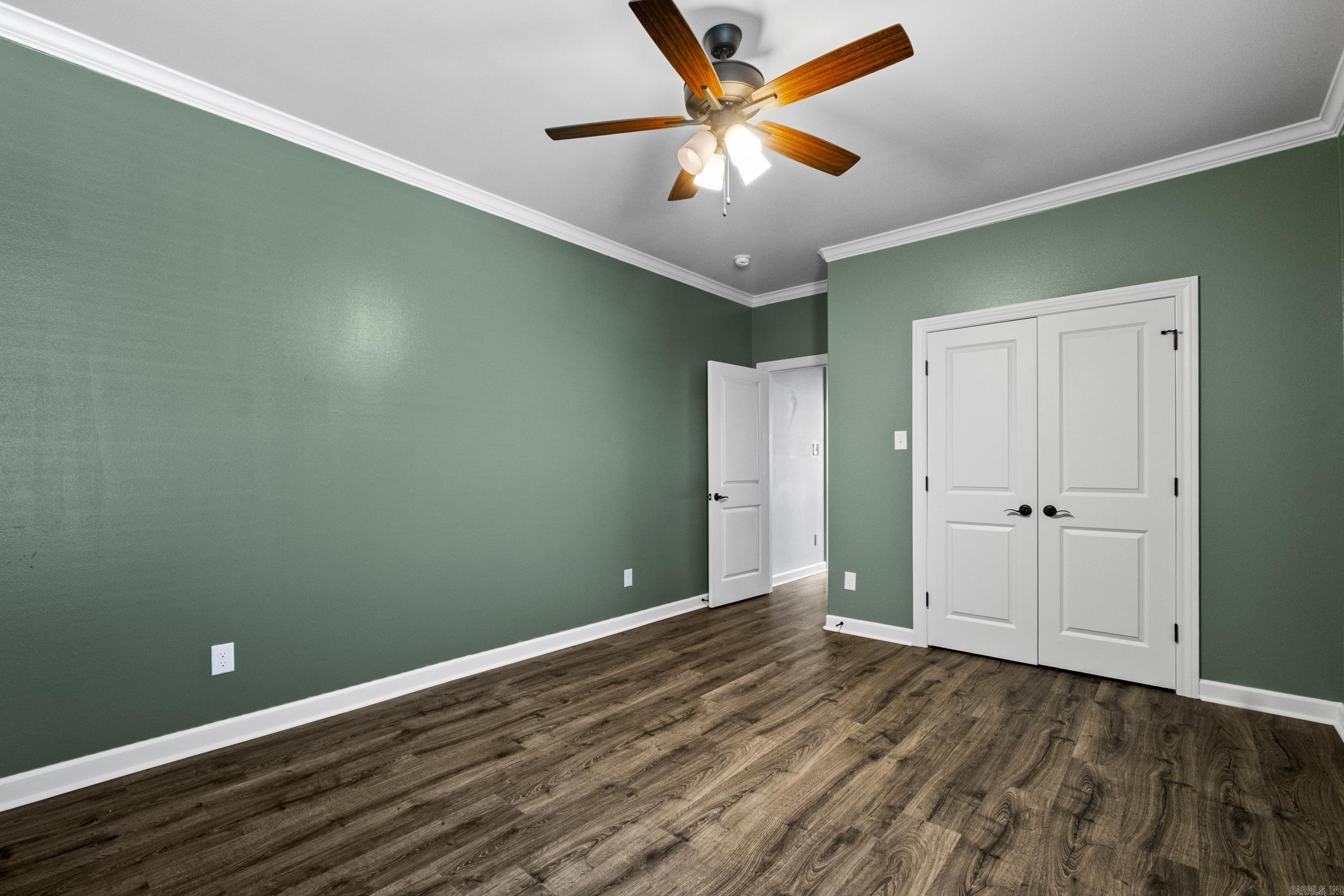 MILLERS GLENN - Residential