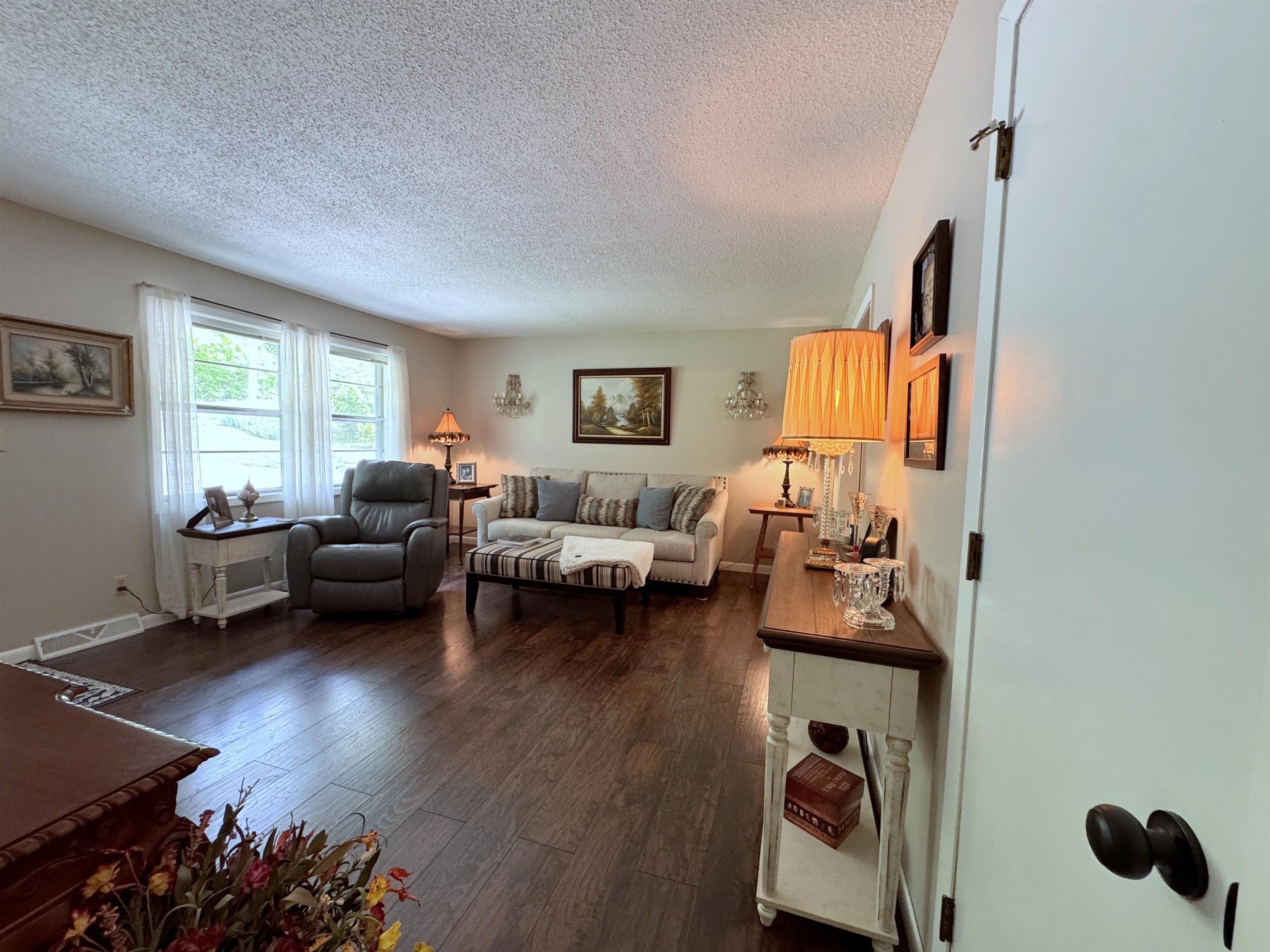 Crow 1st - Residential