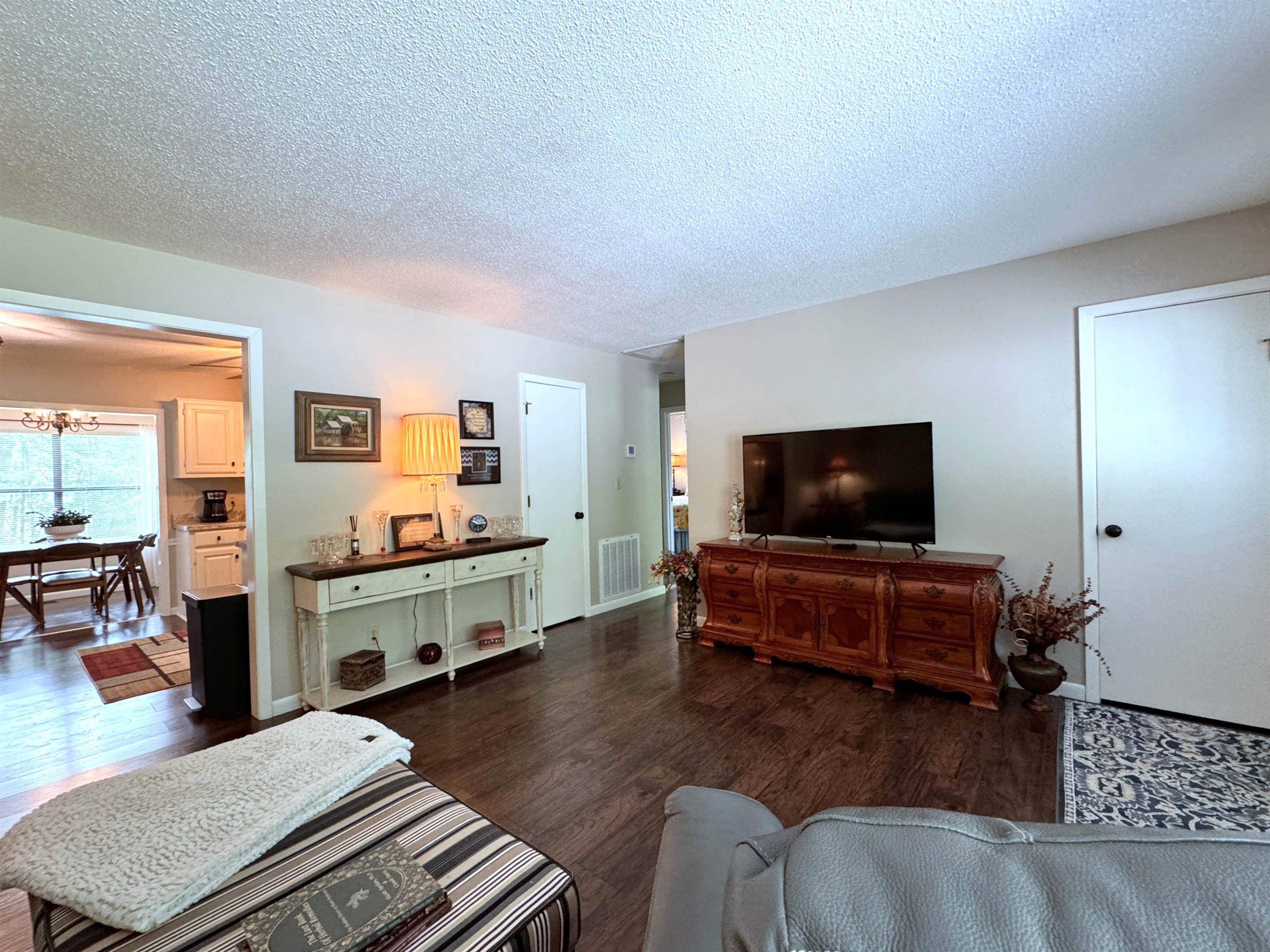 Crow 1st - Residential