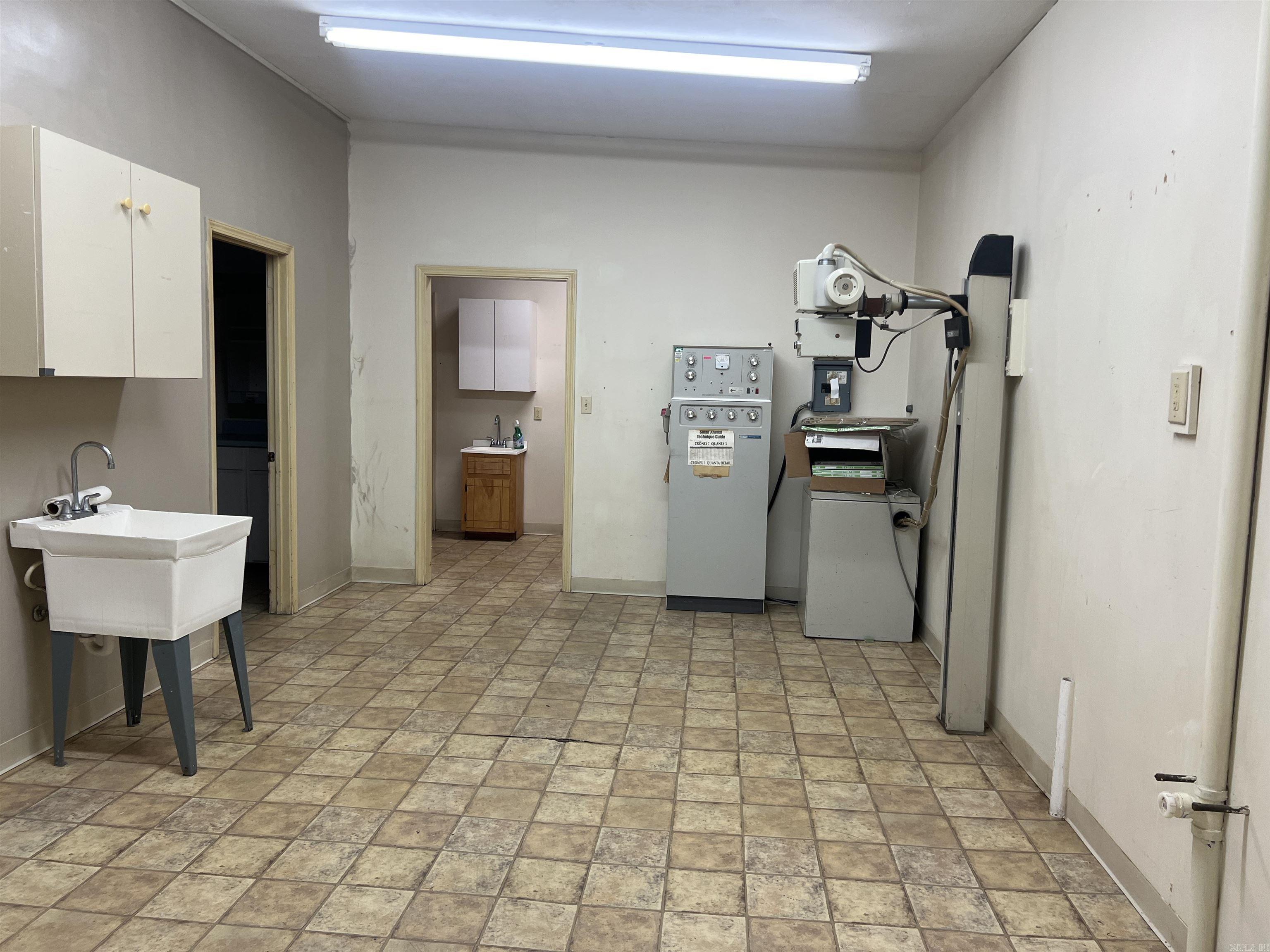 Metes & Bounds - Commercial Sale