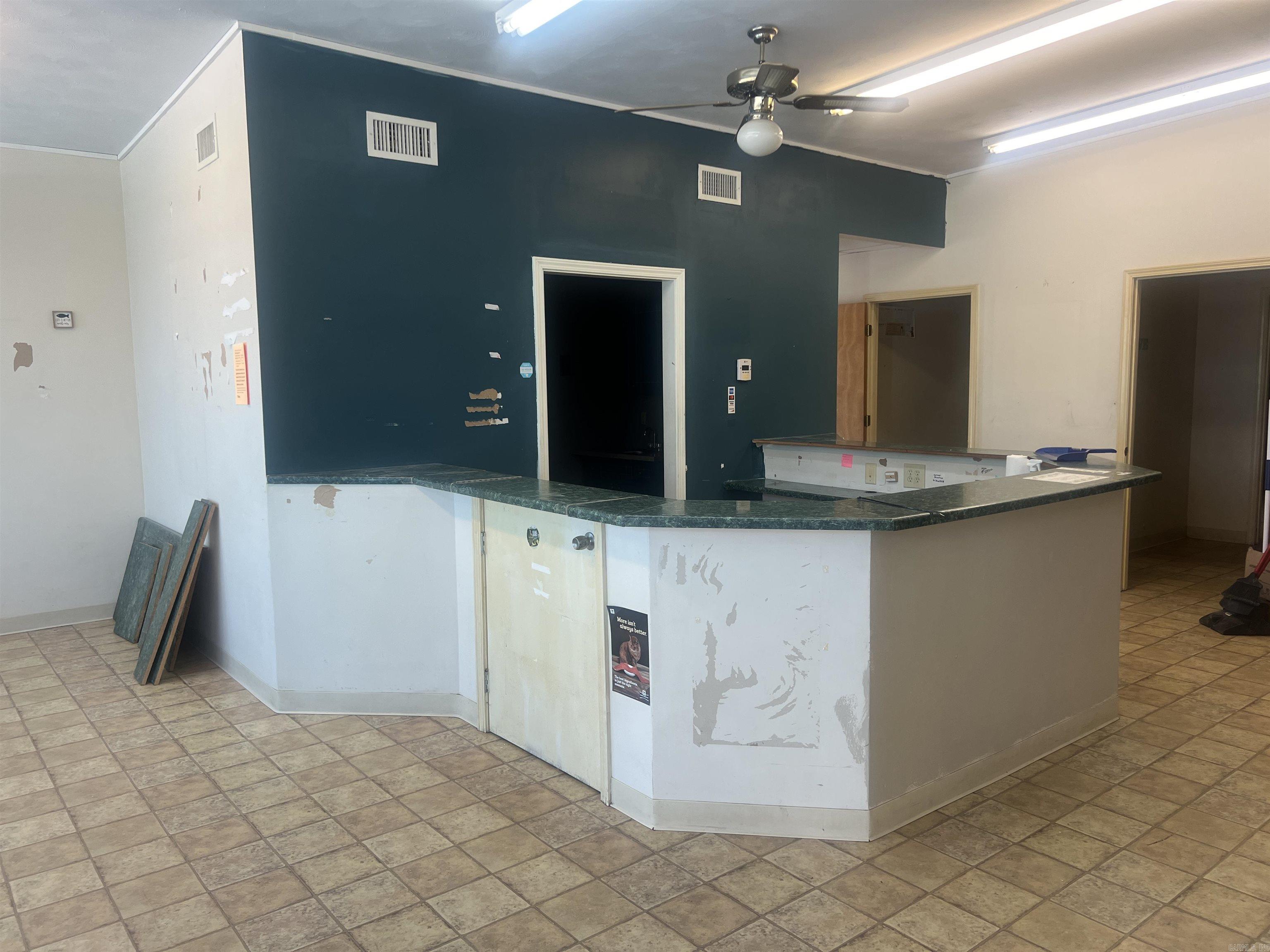 Metes & Bounds - Commercial Sale