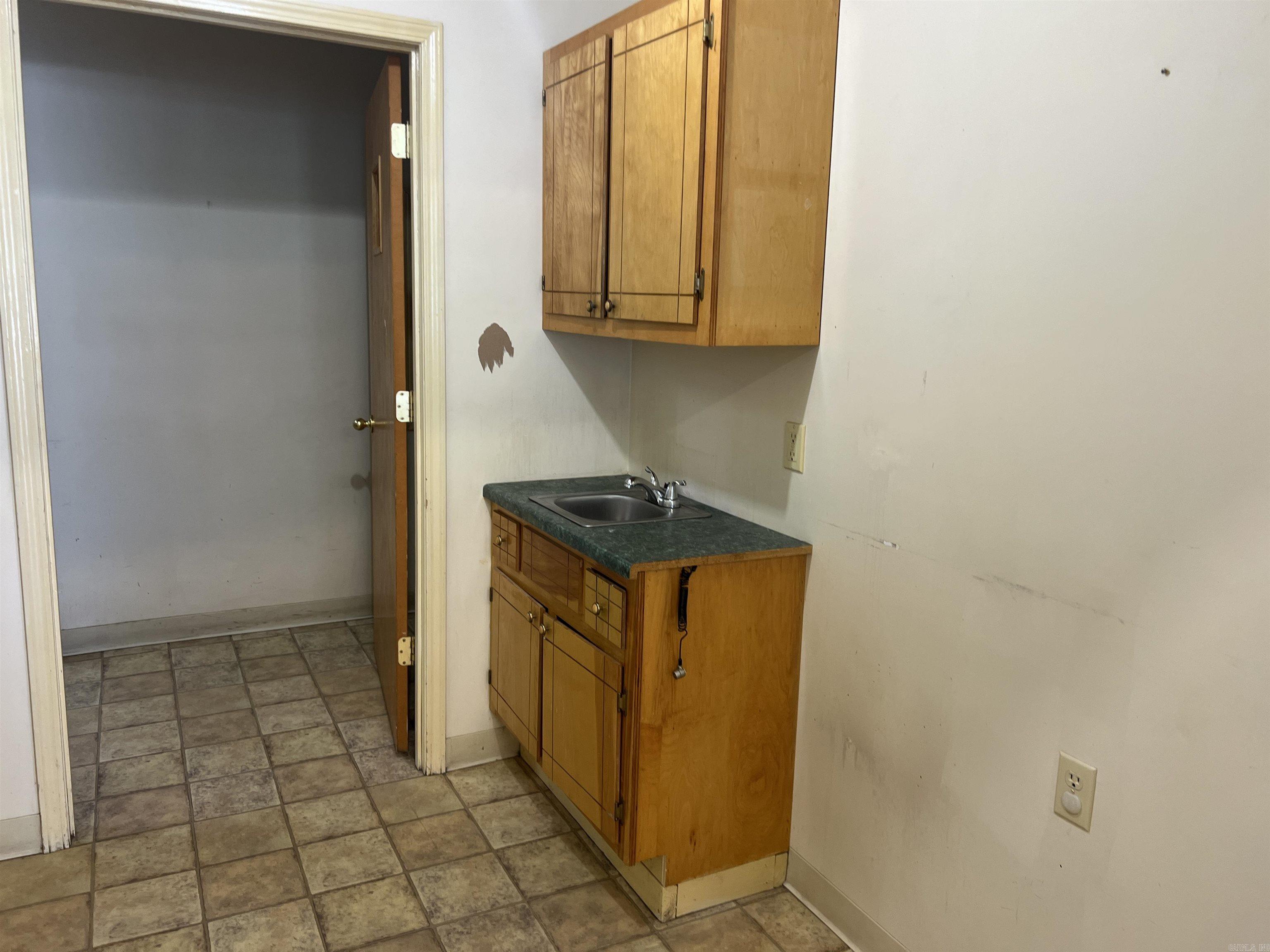 Metes & Bounds - Commercial Sale