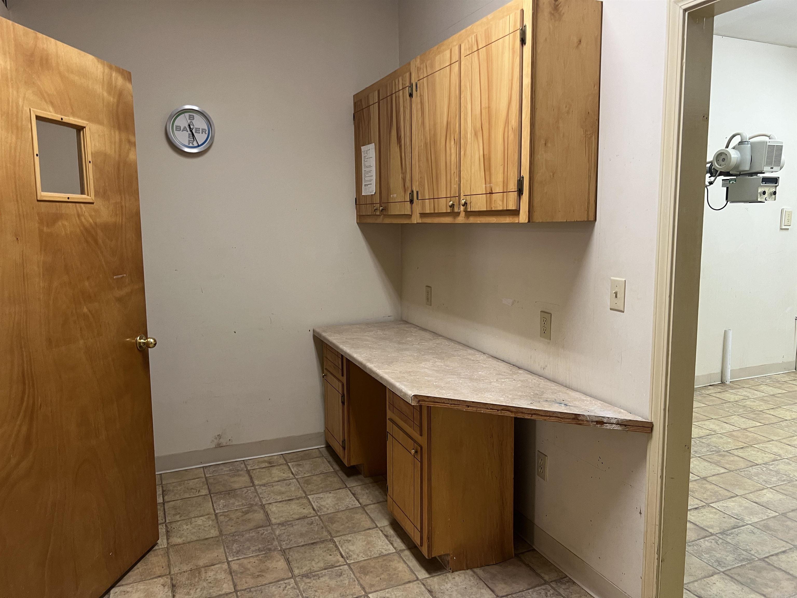 Metes & Bounds - Commercial Sale