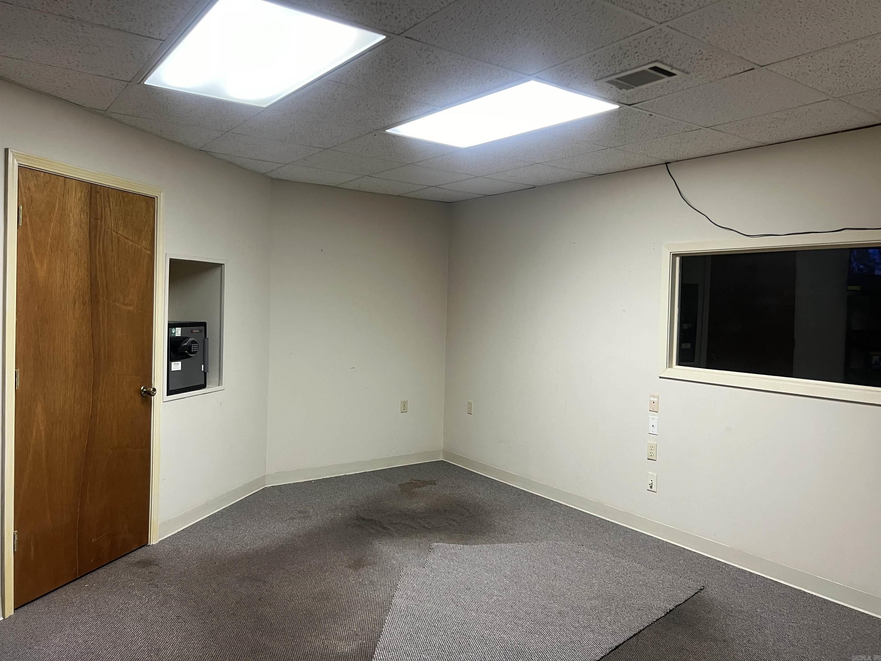 Metes & Bounds - Commercial Sale