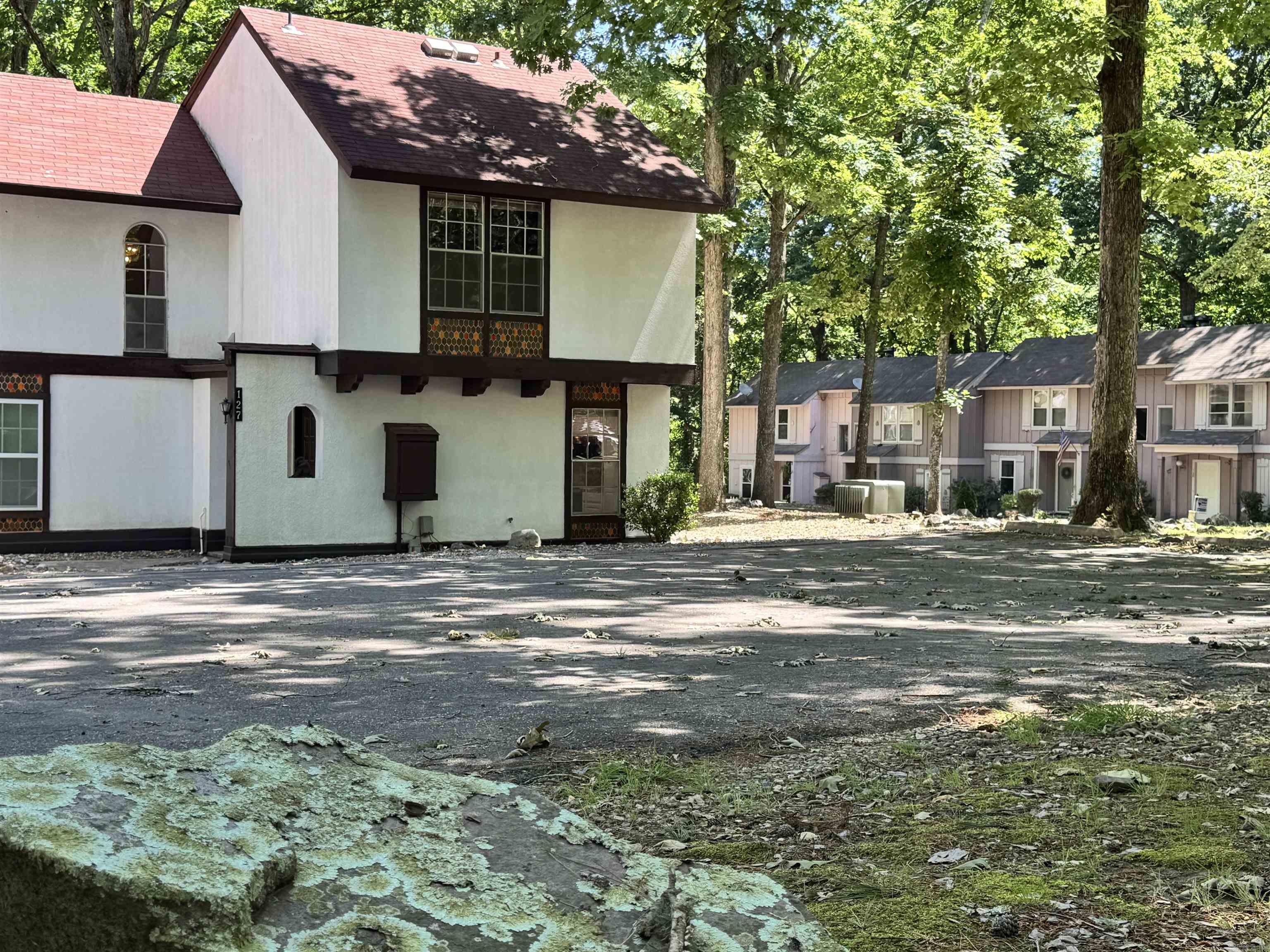 Desoto Courts #1 - Residential