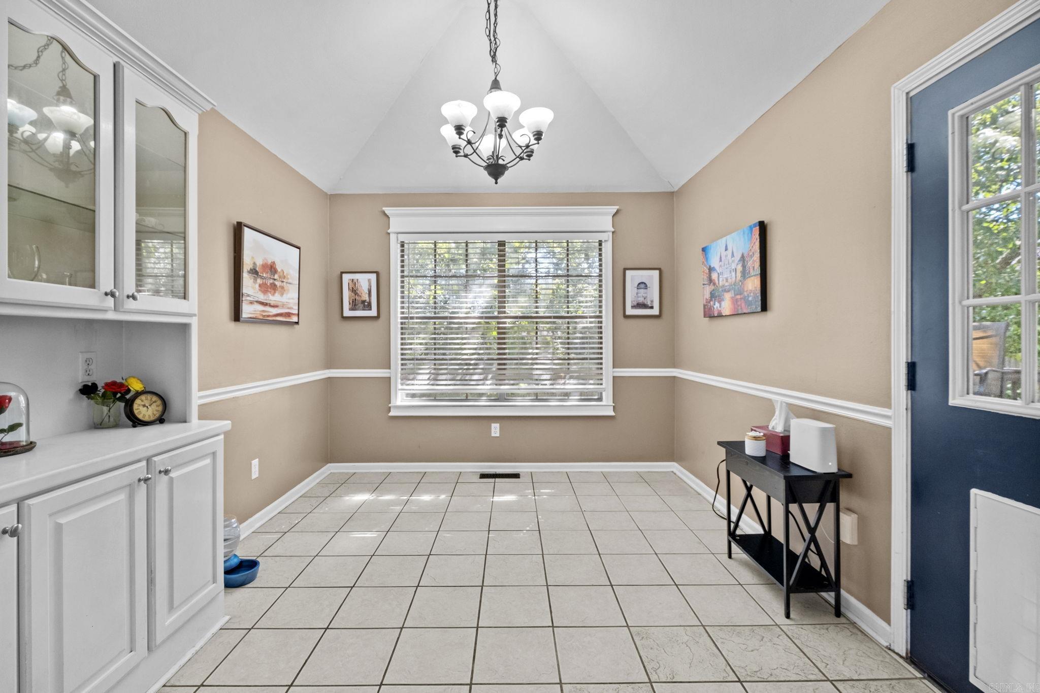 NORTH RIDGE ADDN - Residential