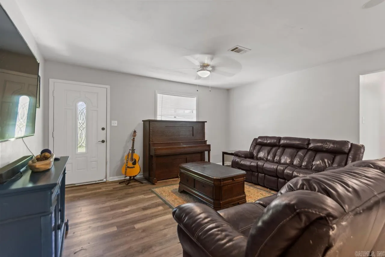 Benton, Arkansas 72019, United States, 3 Bedrooms Bedrooms, ,2 BathroomsBathrooms,Residential,Active,129668