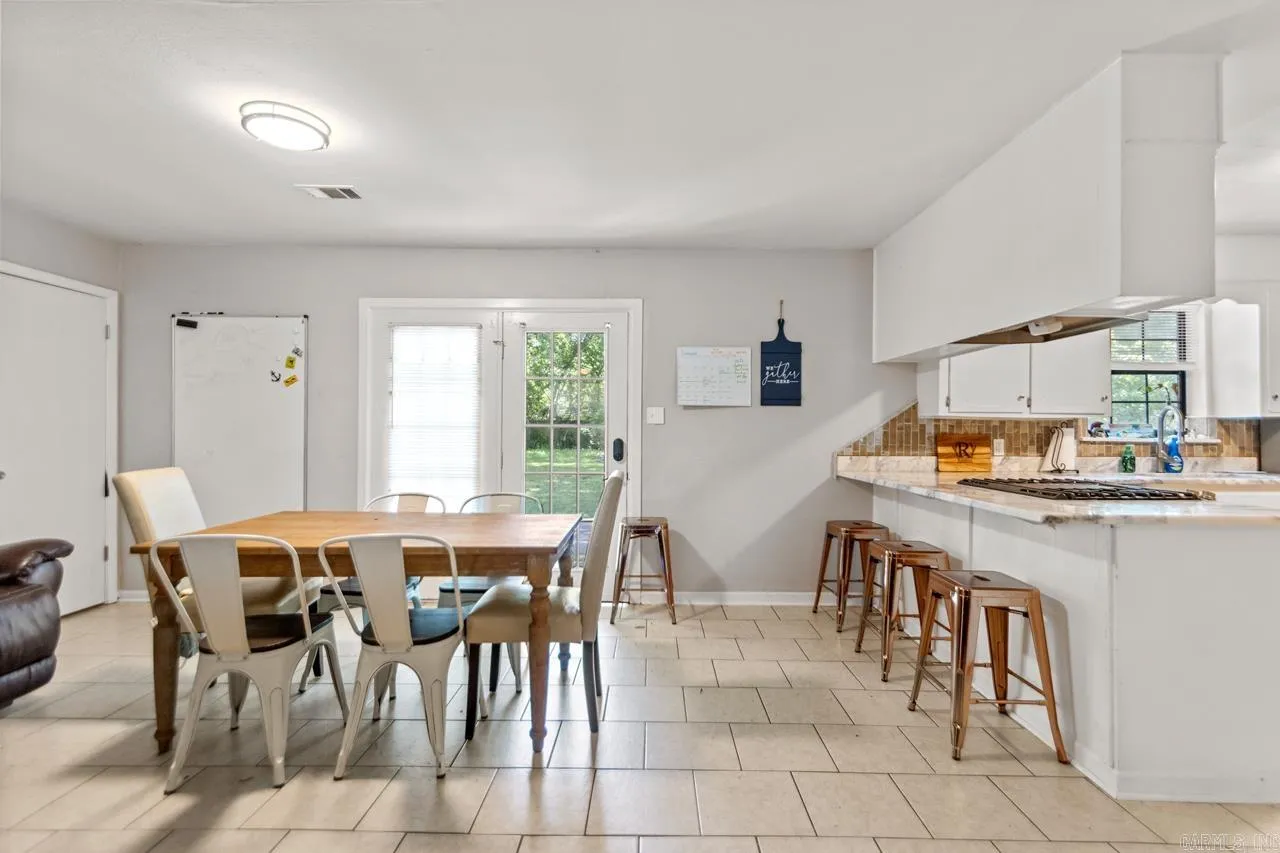 Benton, Arkansas 72019, United States, 3 Bedrooms Bedrooms, ,2 BathroomsBathrooms,Residential,Active,129668