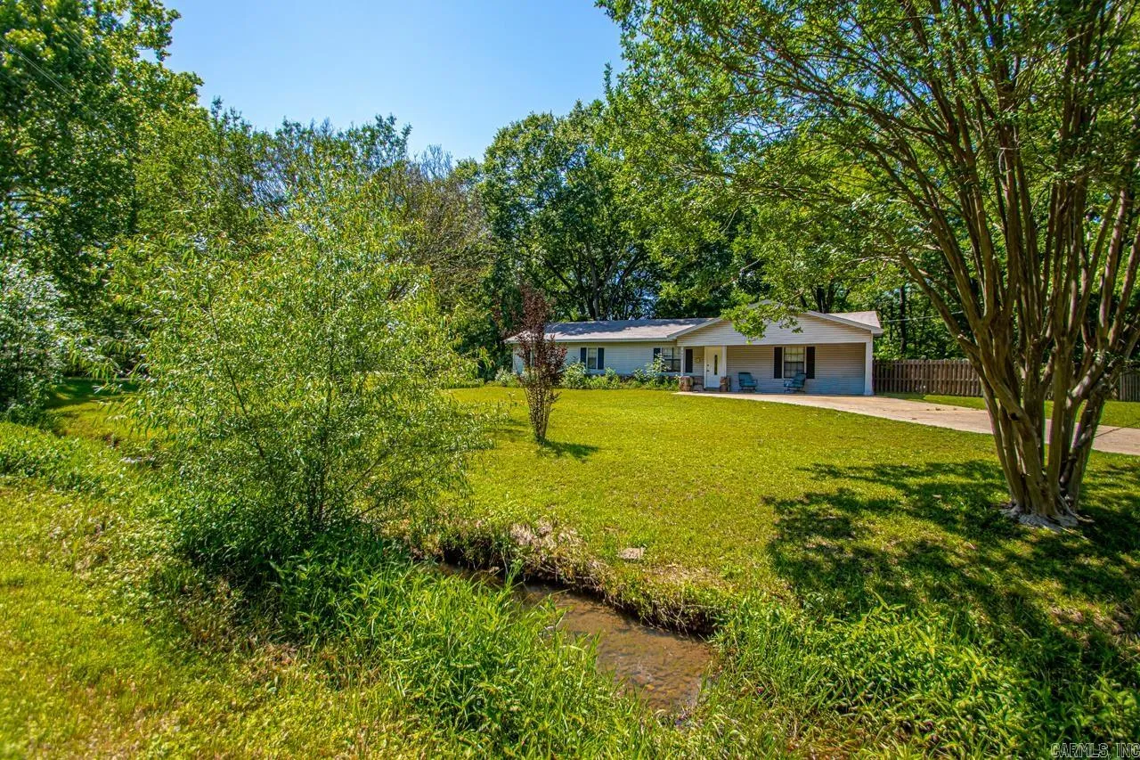 Benton, Arkansas 72019, United States, 3 Bedrooms Bedrooms, ,2 BathroomsBathrooms,Residential,Active,129668