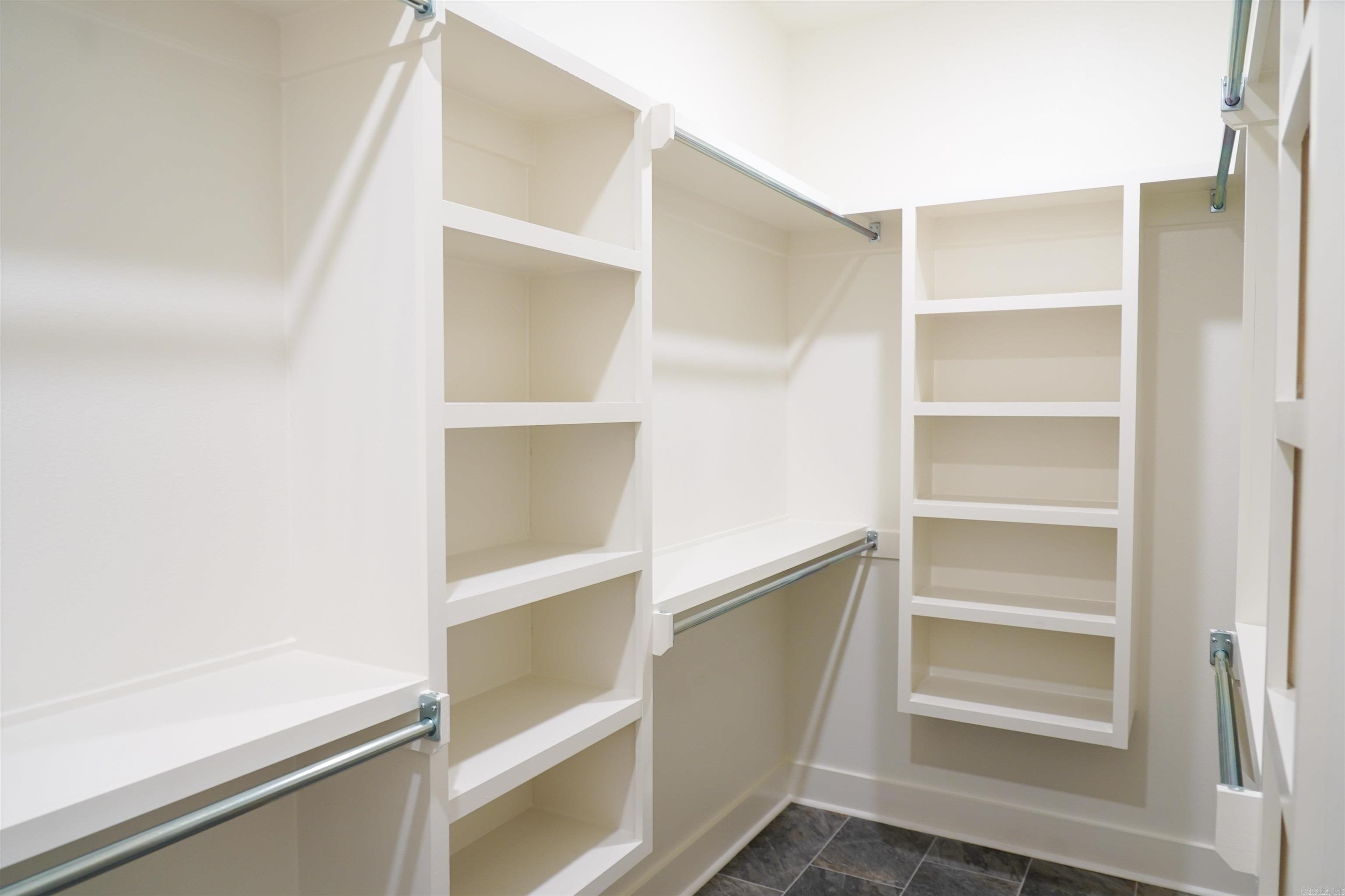 CYPRESS VALLEY - Residential