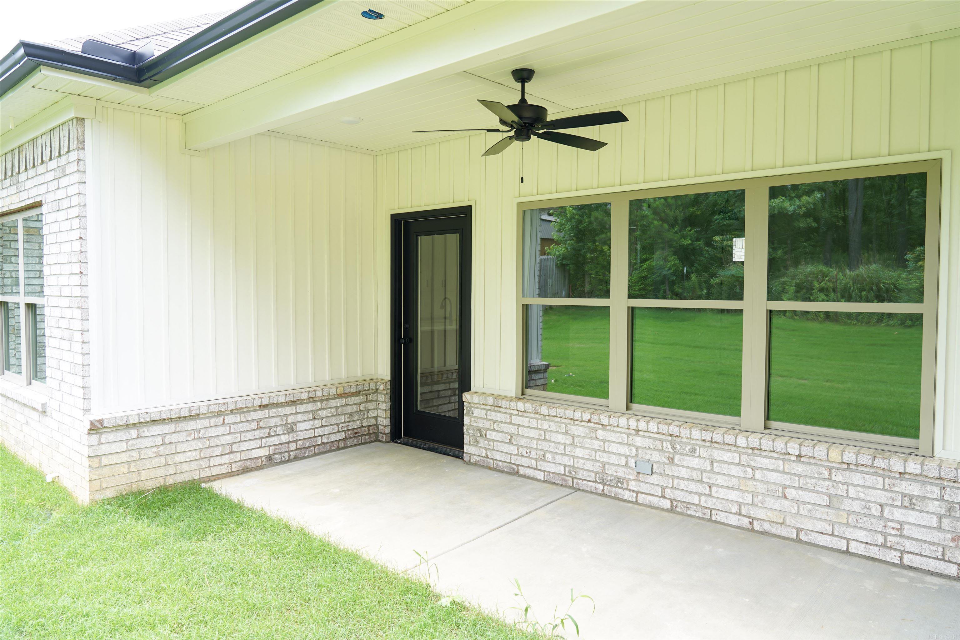 CYPRESS VALLEY - Residential