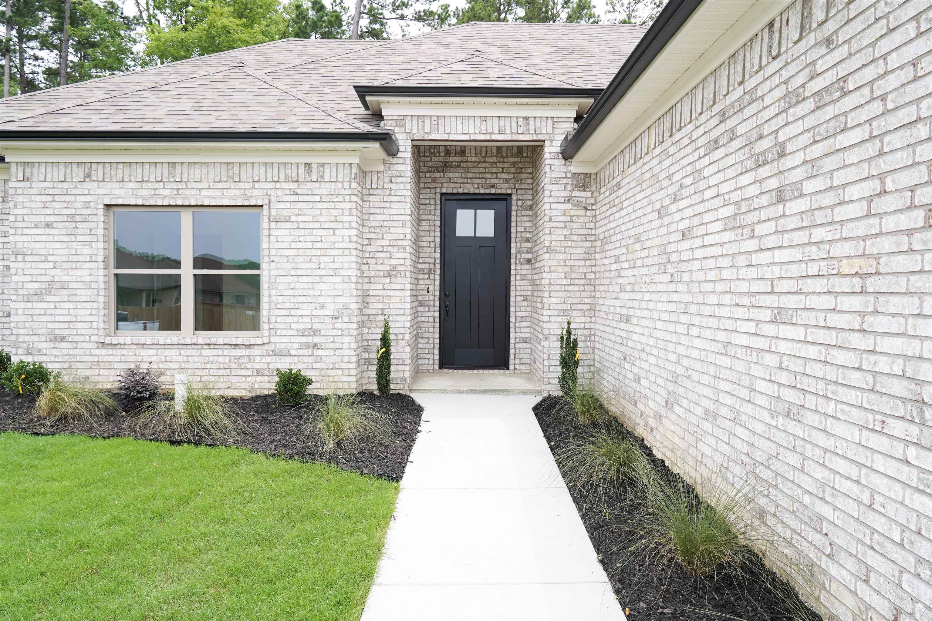 CYPRESS VALLEY - Residential