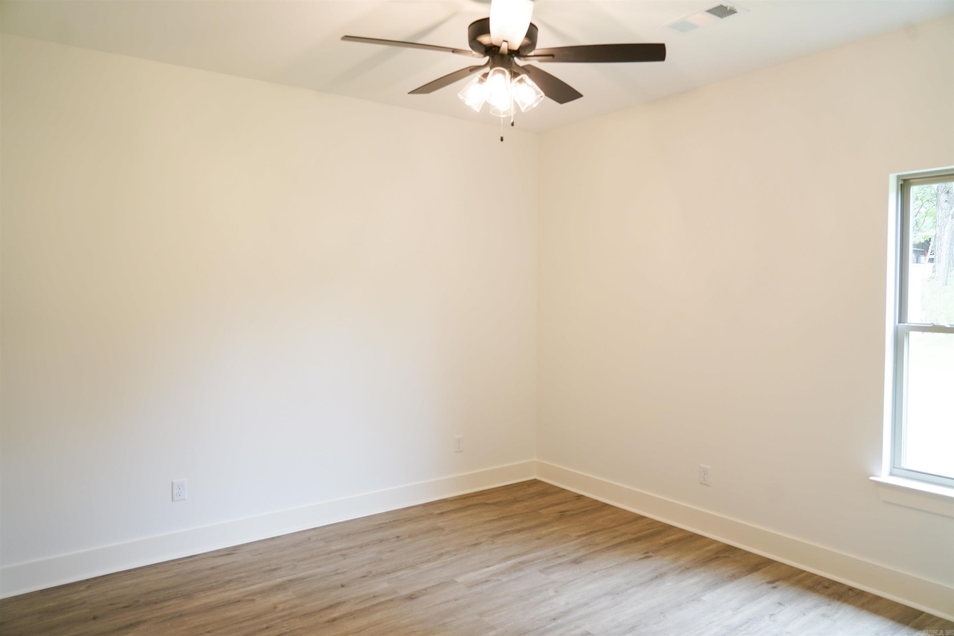 CYPRESS VALLEY - Residential