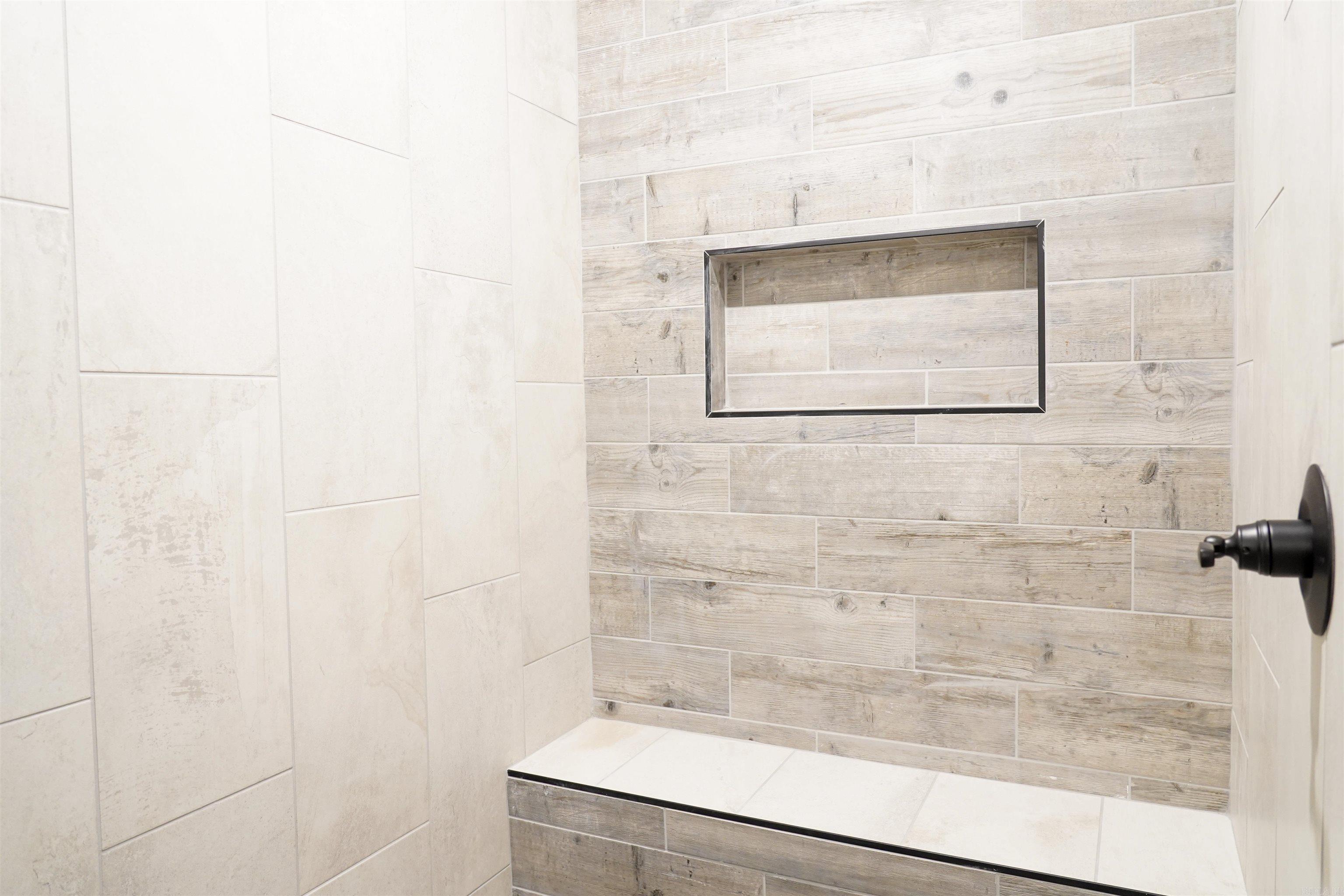 CYPRESS VALLEY - Residential