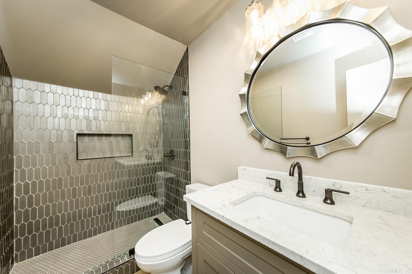 GRAND ISLE - Residential