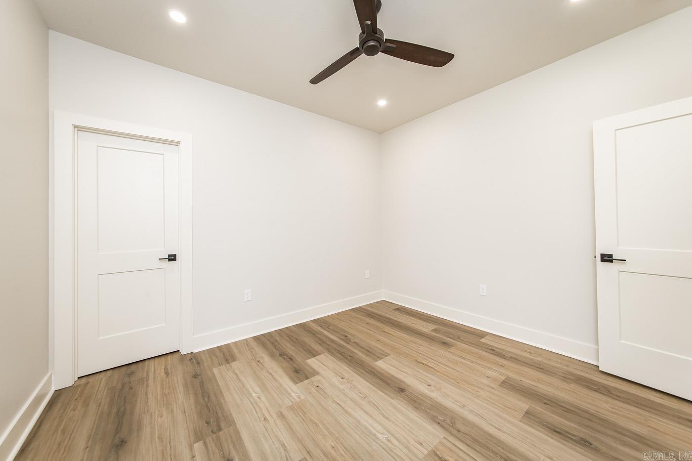 GRAND ISLE - Residential