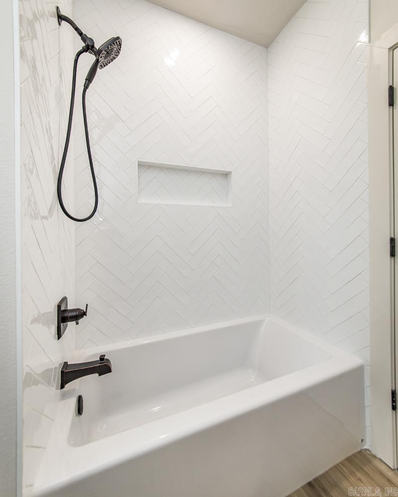 GRAND ISLE - Residential