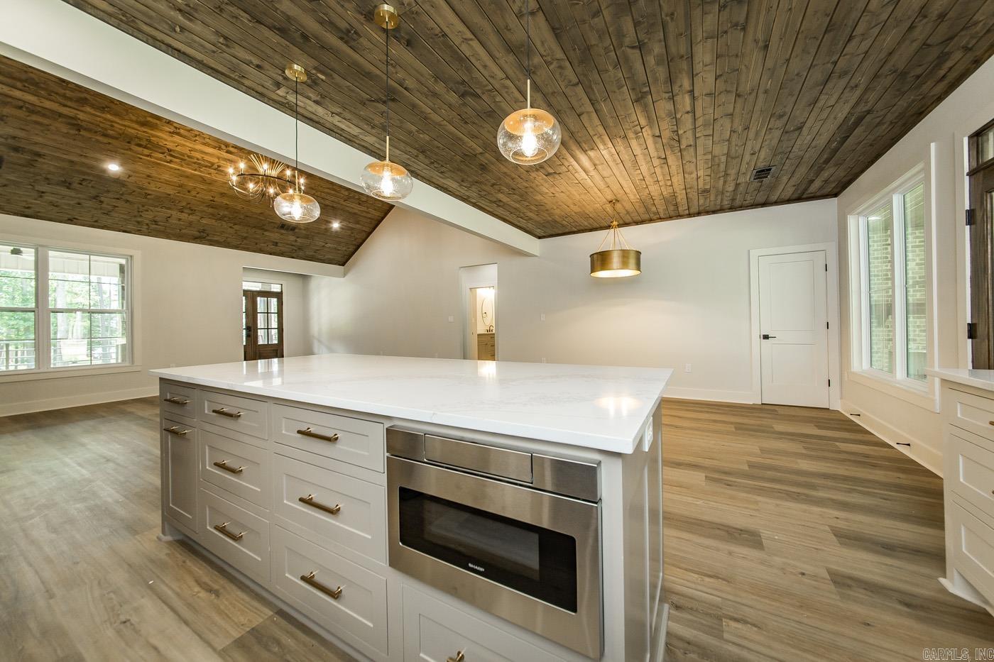 GRAND ISLE - Residential