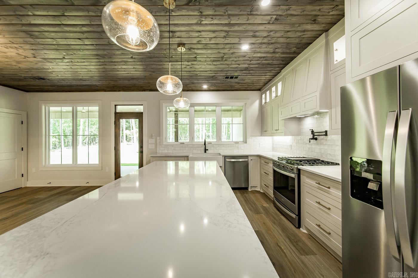 GRAND ISLE - Residential