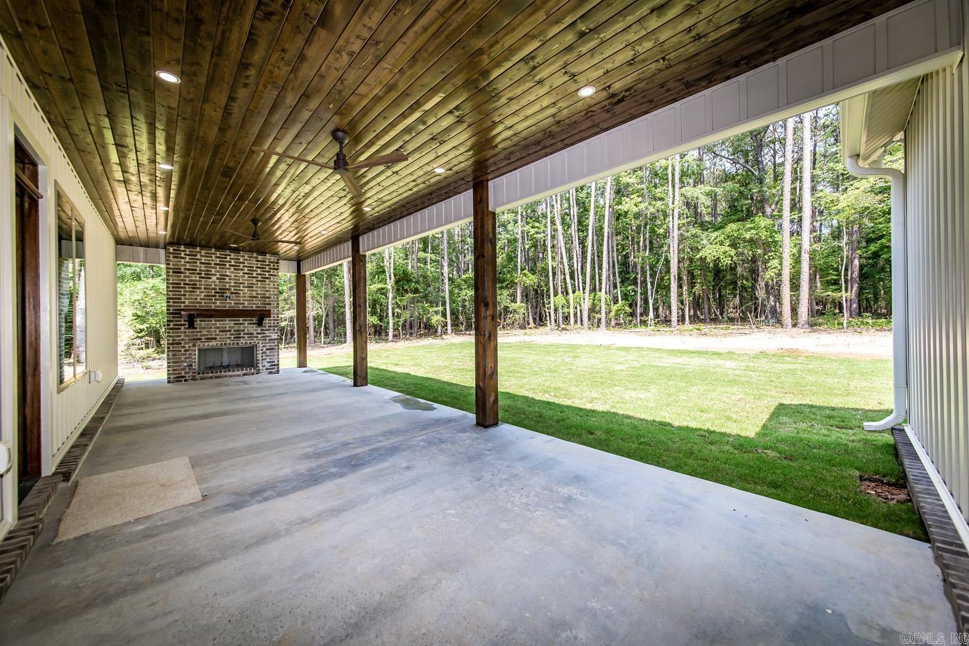 GRAND ISLE - Residential