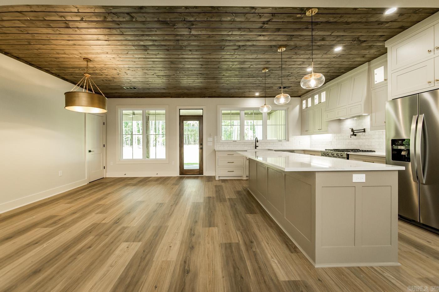 GRAND ISLE - Residential