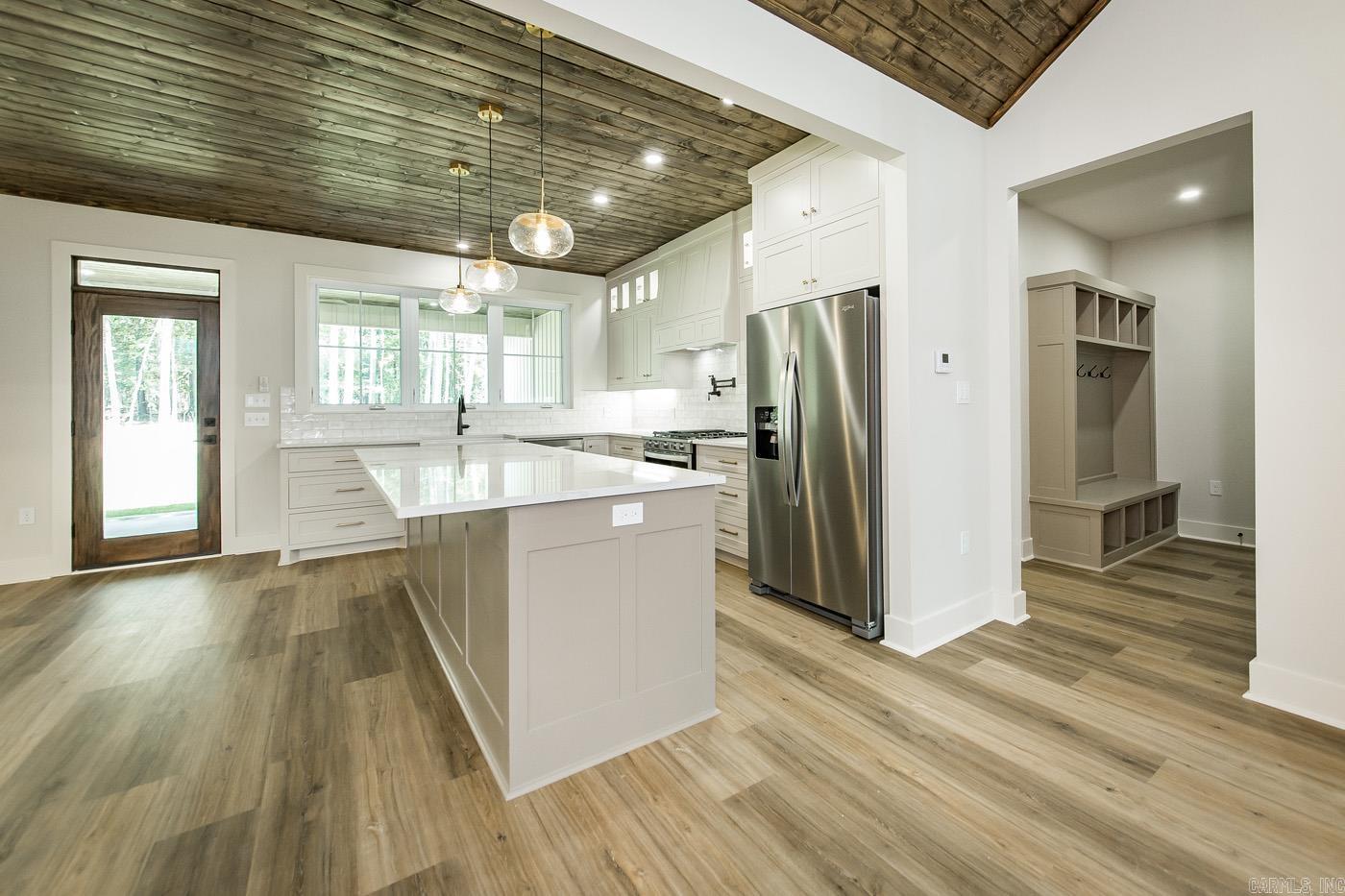 GRAND ISLE - Residential