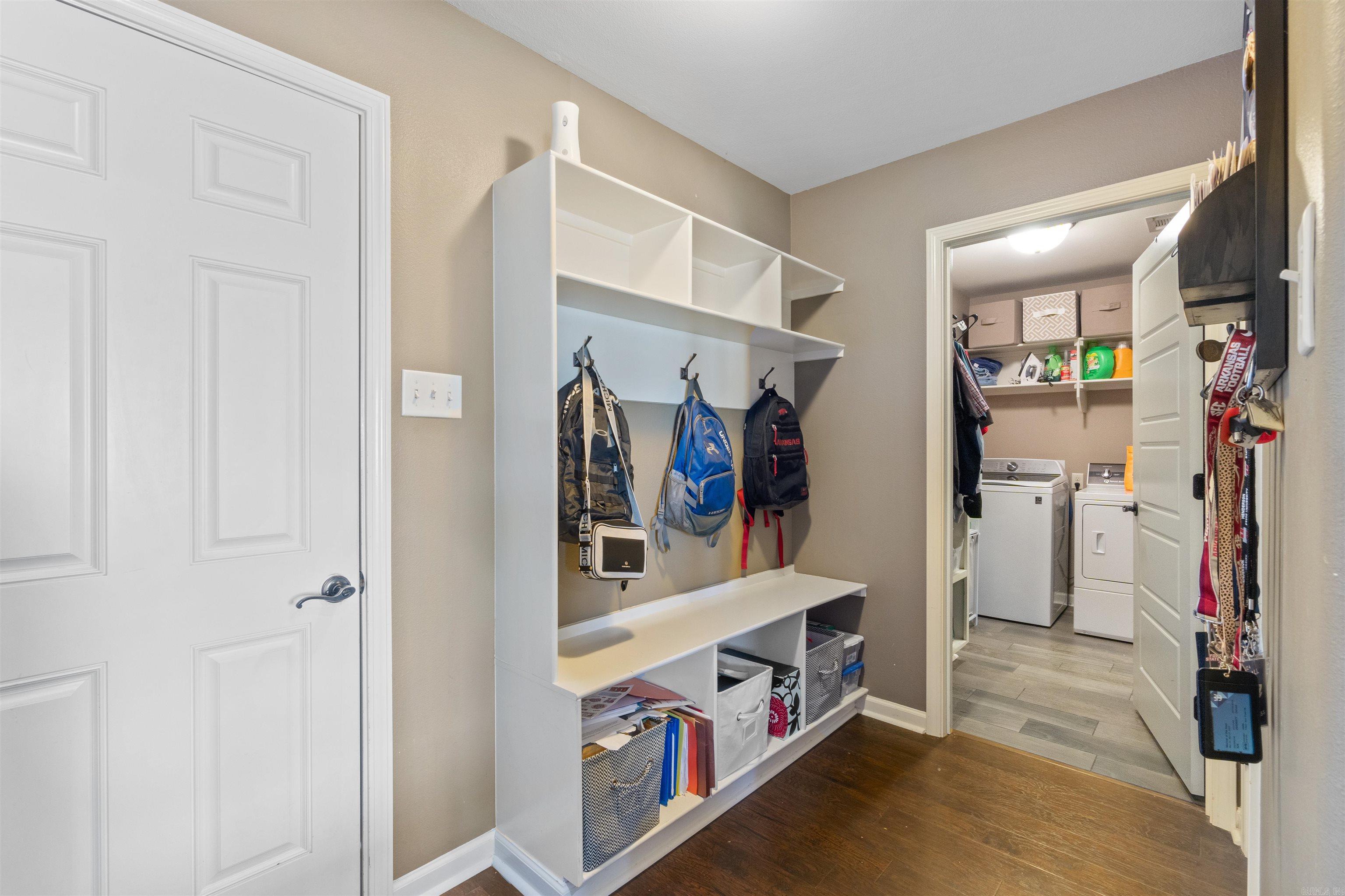 MAGNOLIA VILLAGE - Residential